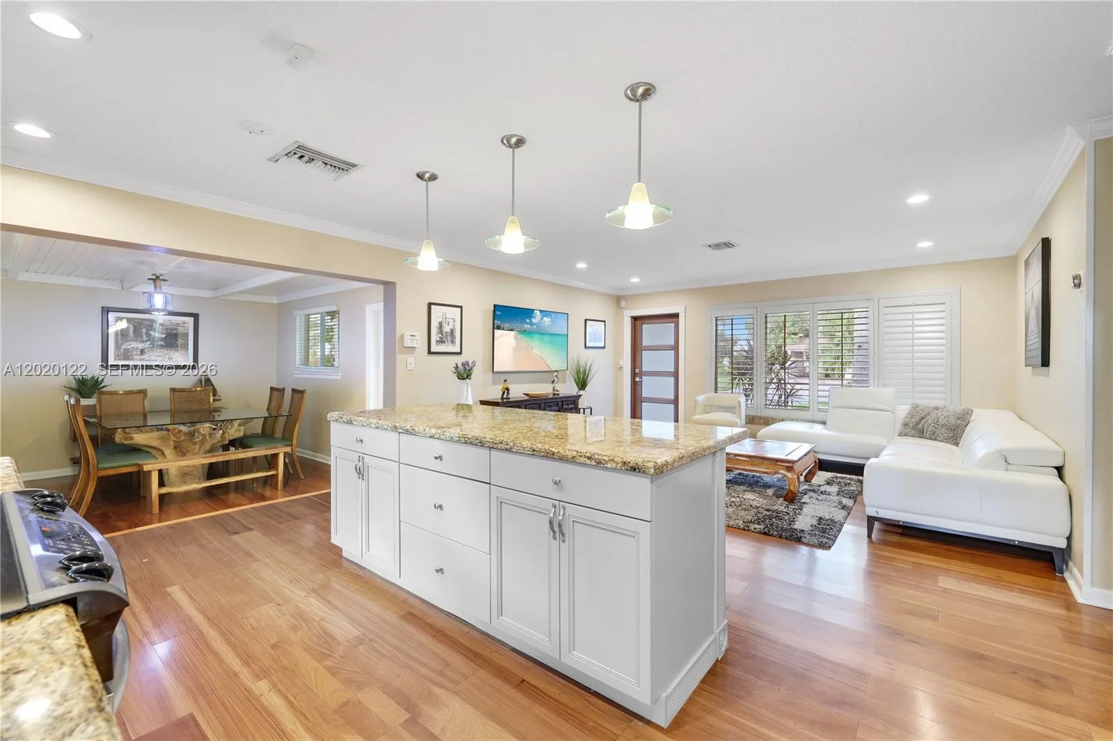 1311 NE 26th Ter, Pompano Beach, FL 33062 photo 3