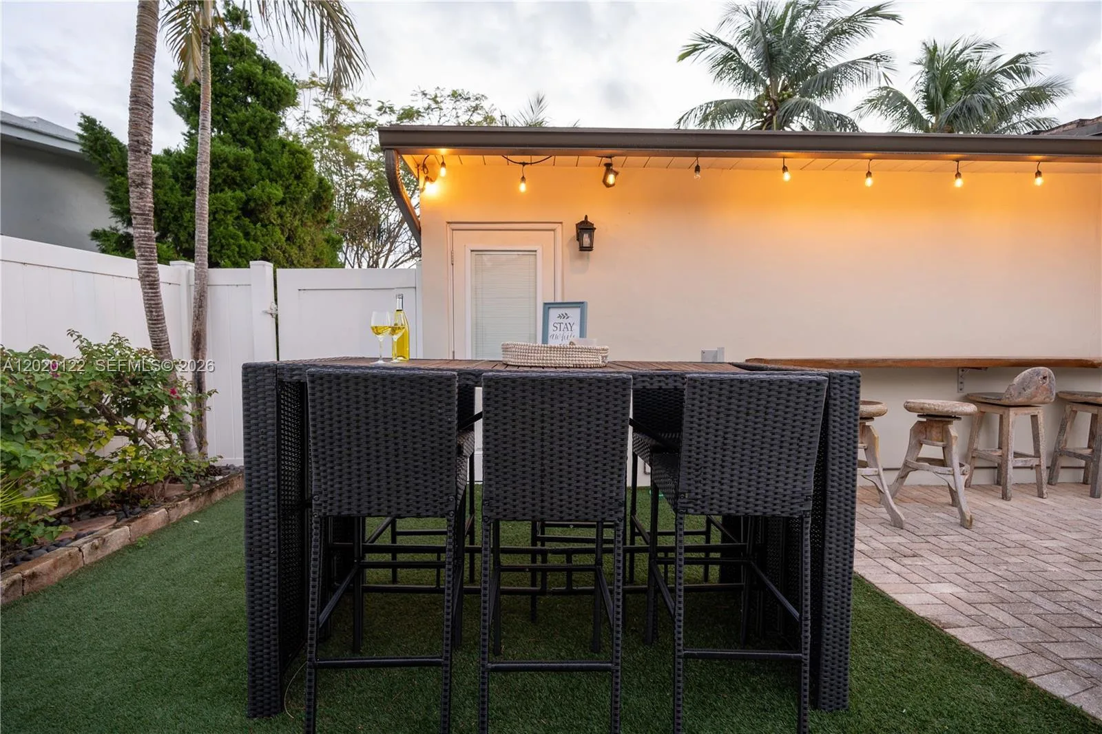 1311 NE 26th Ter, Pompano Beach, FL 33062 photo 4