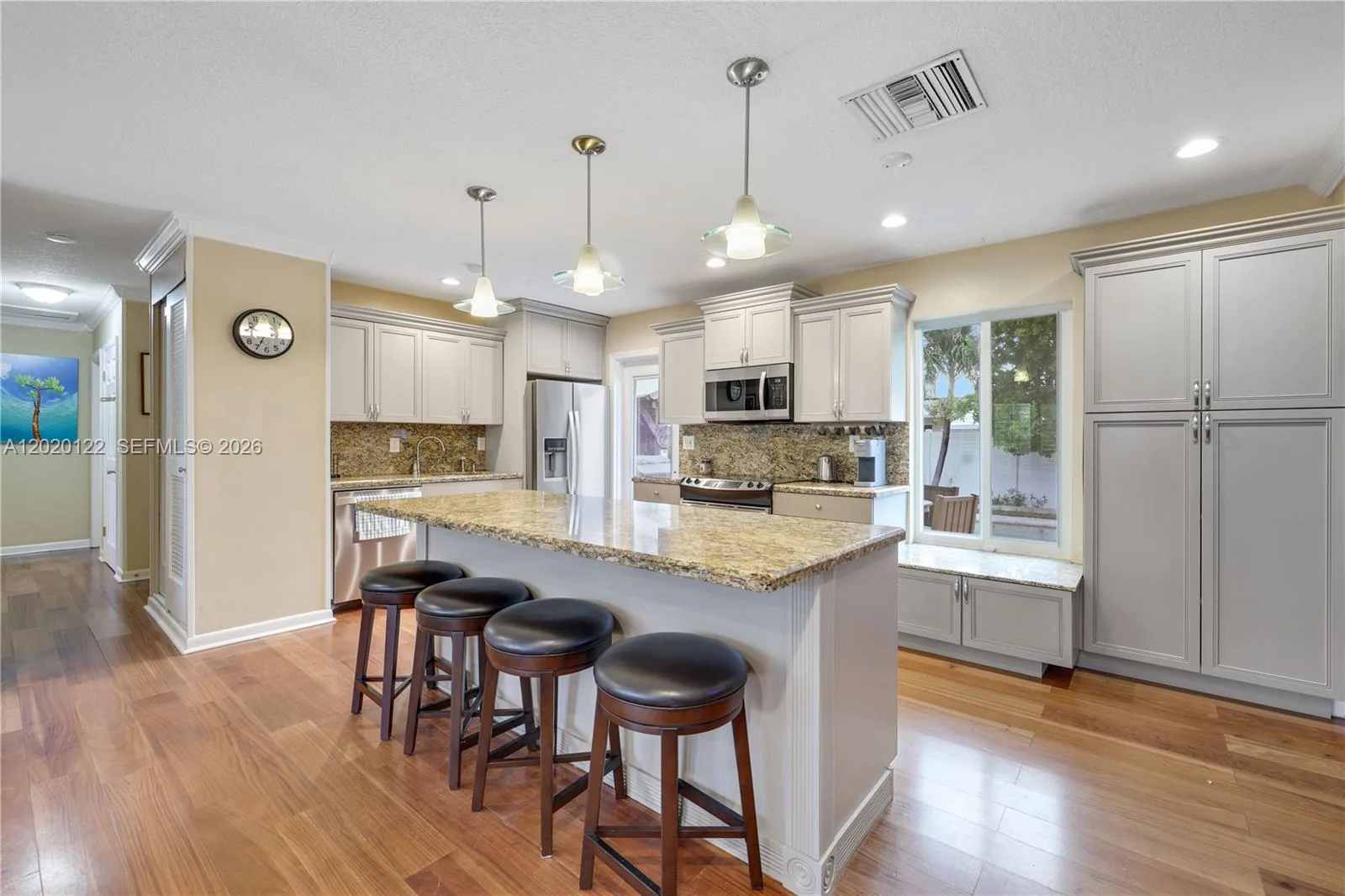 1311 NE 26th Ter, Pompano Beach, FL 33062 photo 8