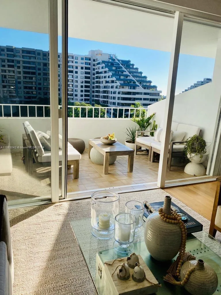 199 Ocean Lane Dr # 613, Key Biscayne, FL 33149 photo 6