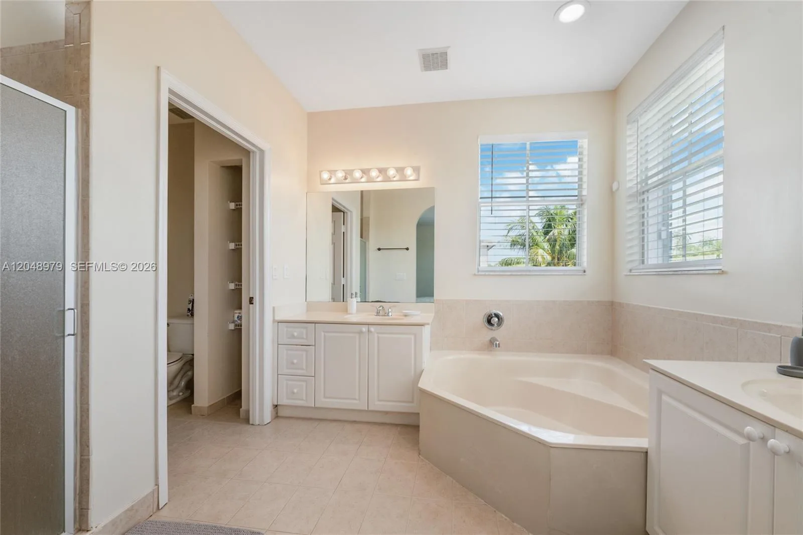 20255 SW 129th Ave, Miami, FL 33177 photo 7