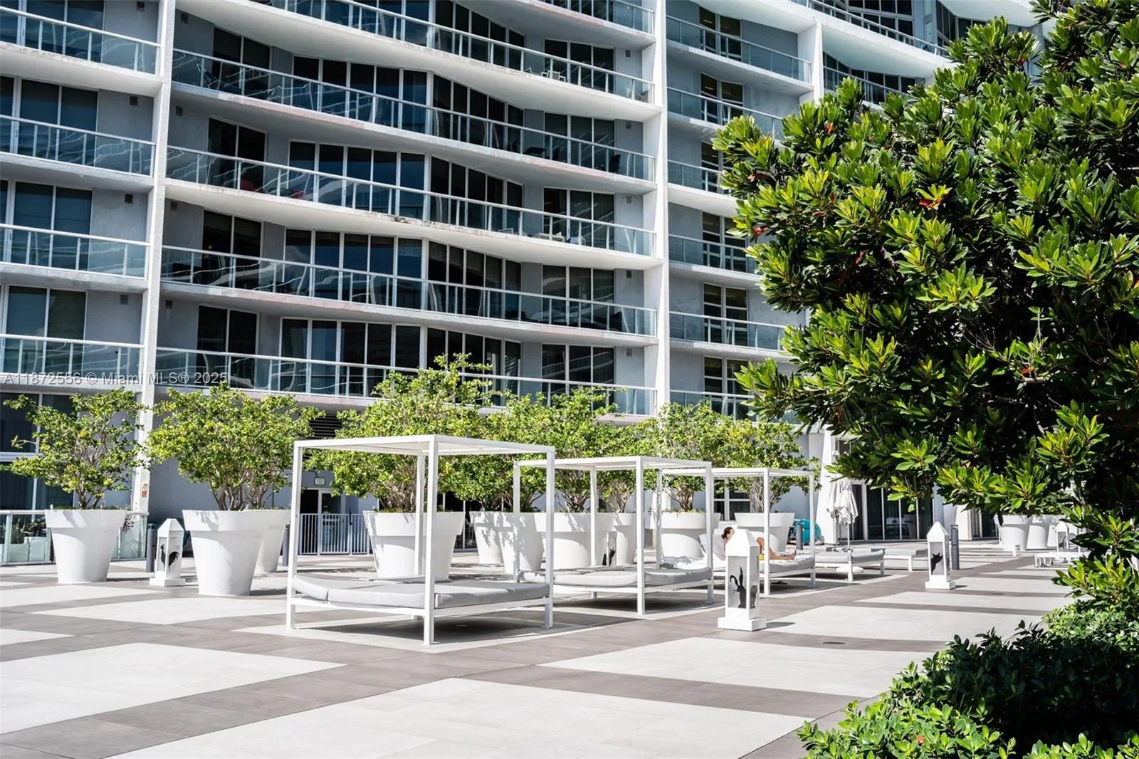 495 Brickell Ave # 3106, Miami, FL 33131 photo 11