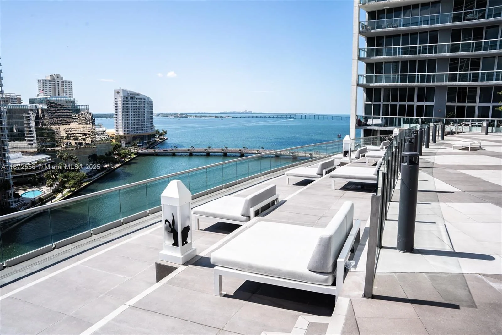 495 Brickell Ave # 3106, Miami, FL 33131 photo 9