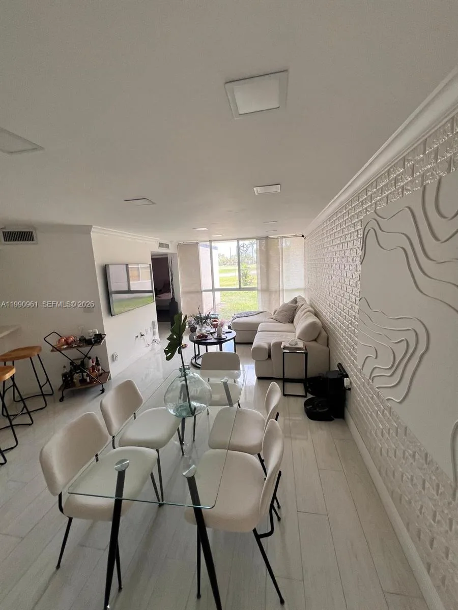 6955 NW 186th St # F104, Hialeah, FL 33015 photo 6
