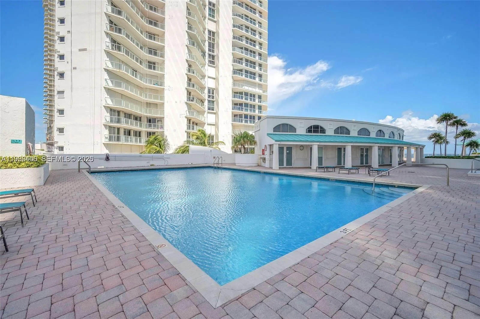 16445 Collins Ave # 2328, Sunny Isles Beach, FL 33160 photo 4