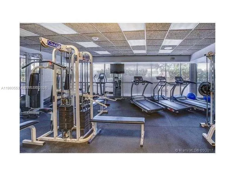 2555 Collins Ave # 2404, Miami Beach, FL 33140 photo 11