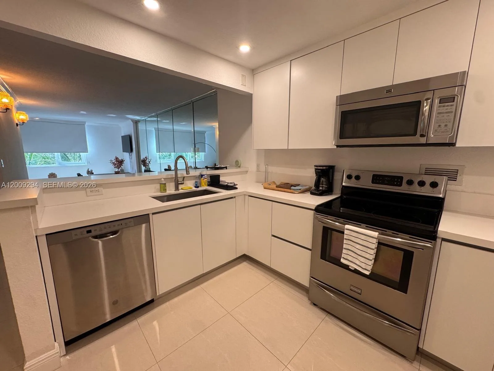 2301 Collins Ave # 427, Miami Beach, FL 33139 photo 3