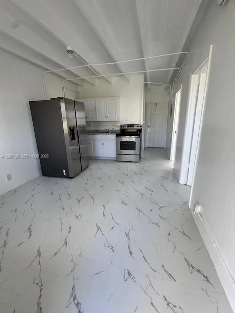 136 SW 3rd Ct # 136, Homestead, FL 33030 photo 2