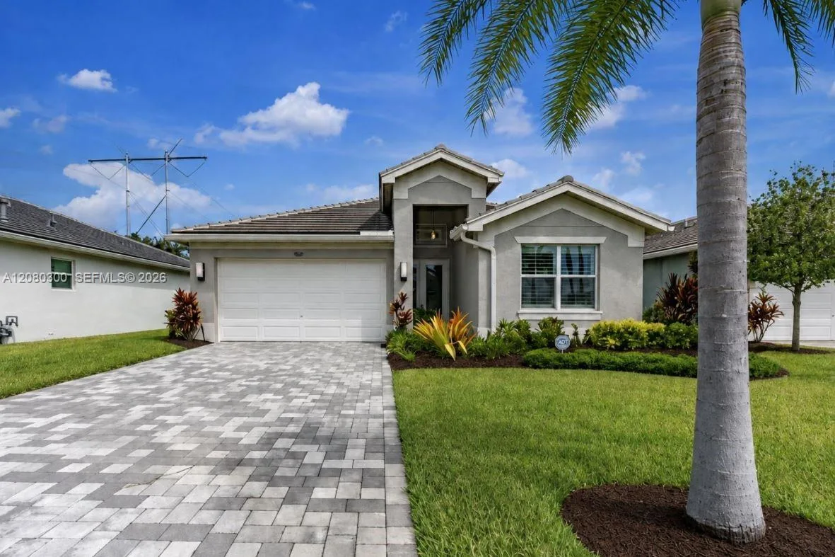 13677 SW Oceanus Blvd, Port St. Lucie, FL 34987