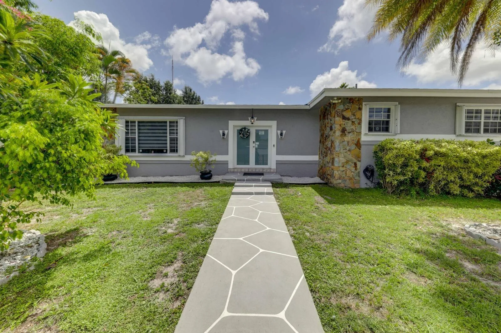 3609 SW 58TH Avenue, West Park, FL 33023