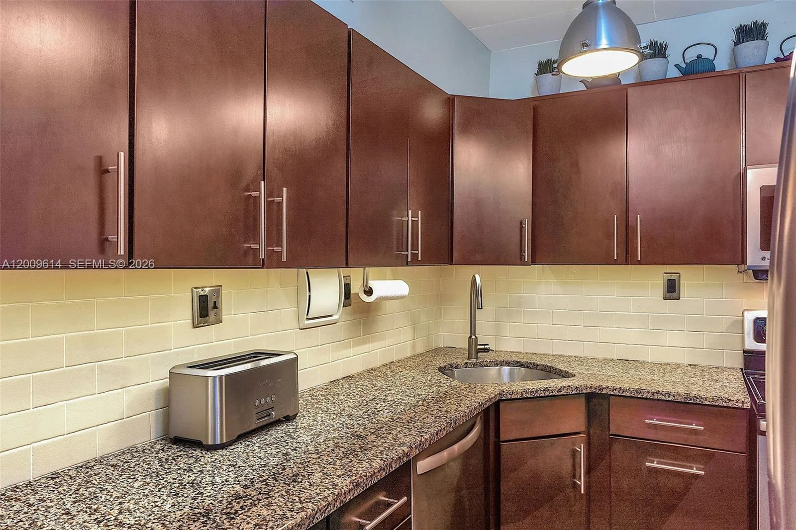 1200 West Ave # 423, Miami Beach, FL 33139 photo 4
