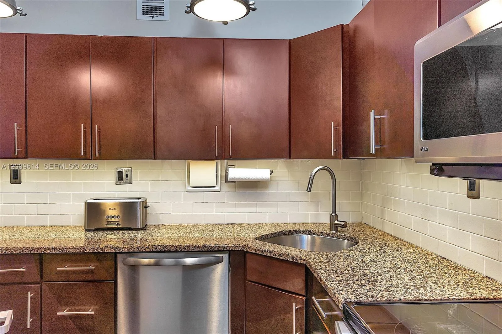 1200 West Ave # 423, Miami Beach, FL 33139 photo 5