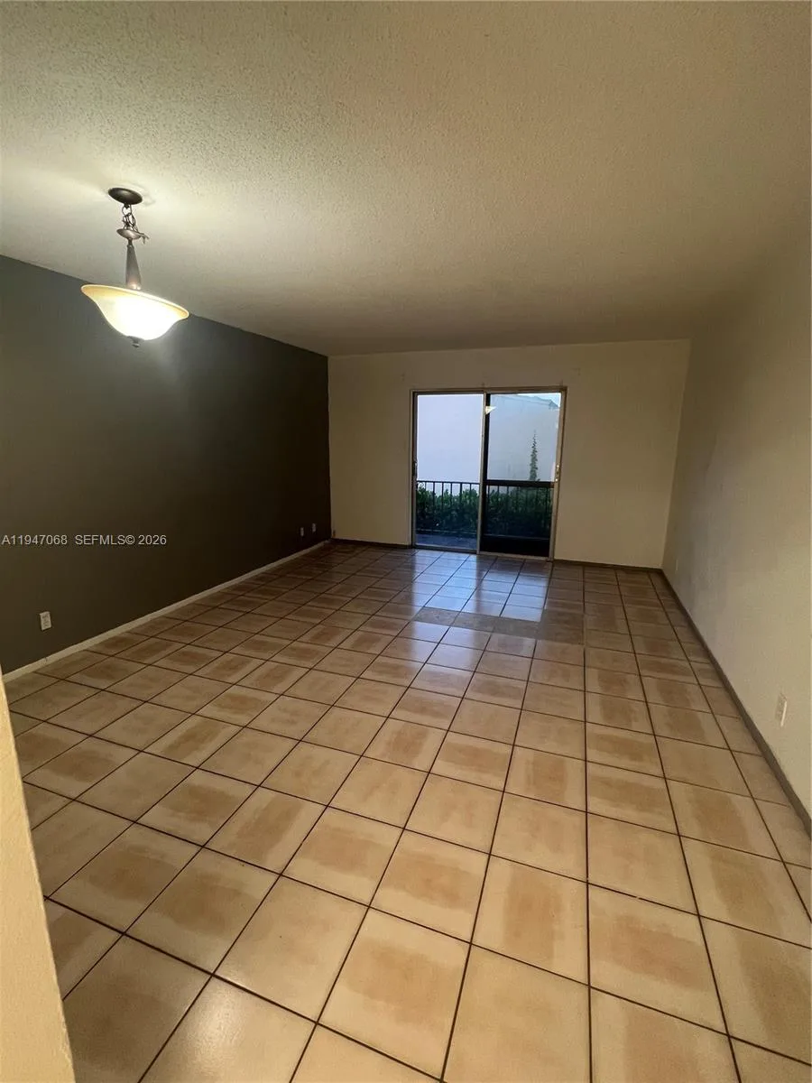 9203 NW 38th Dr # 12, Coral Springs, FL 33065 photo 7