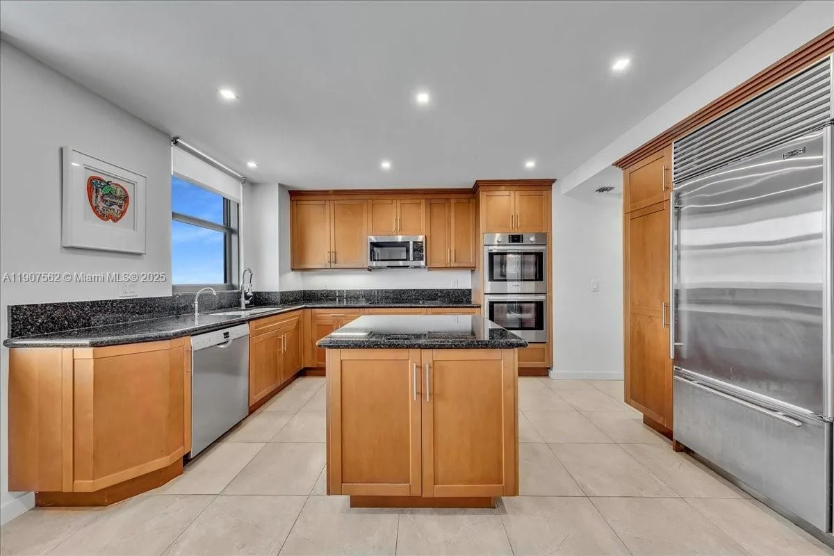 9801 Collins Ave # 14Y, Bal Harbour, FL 33154 photo 11