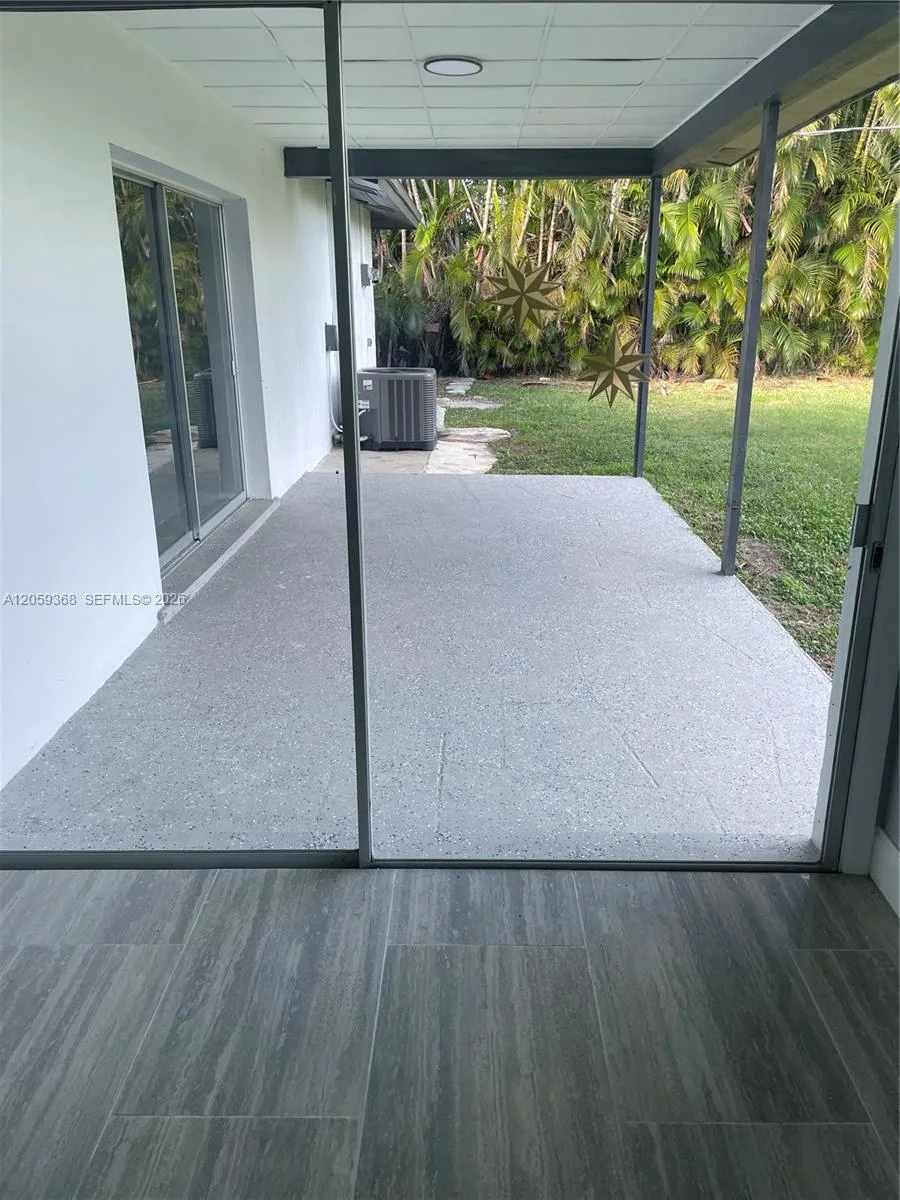737 Sesame ct, Cape Coral, FL 33904 photo 3