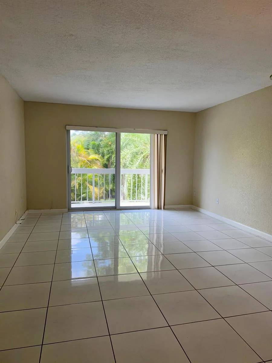 7850 Camino Real # O-201, Miami, FL 33143 photo 4