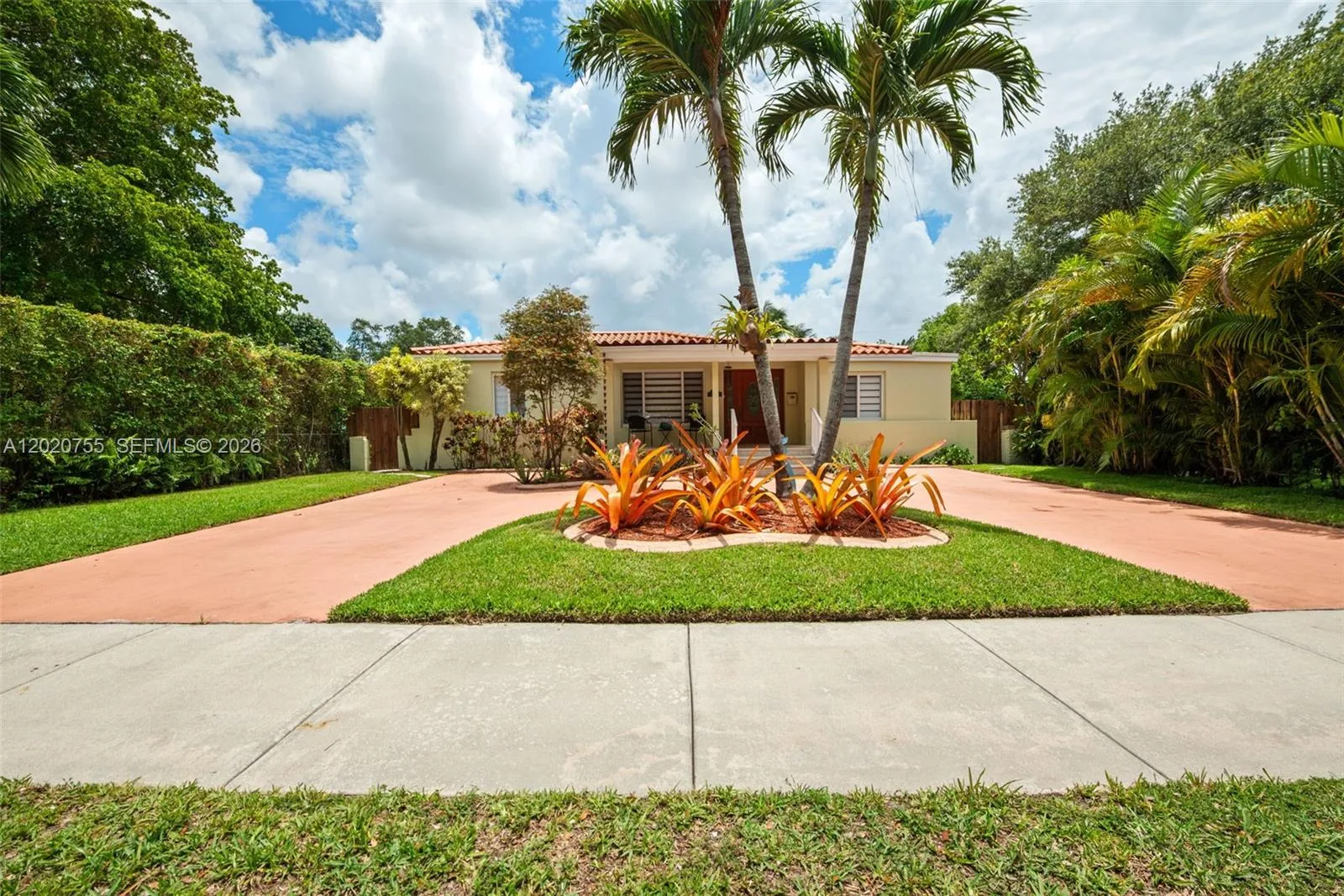 10 S Melrose Dr, Miami Springs, FL 33166