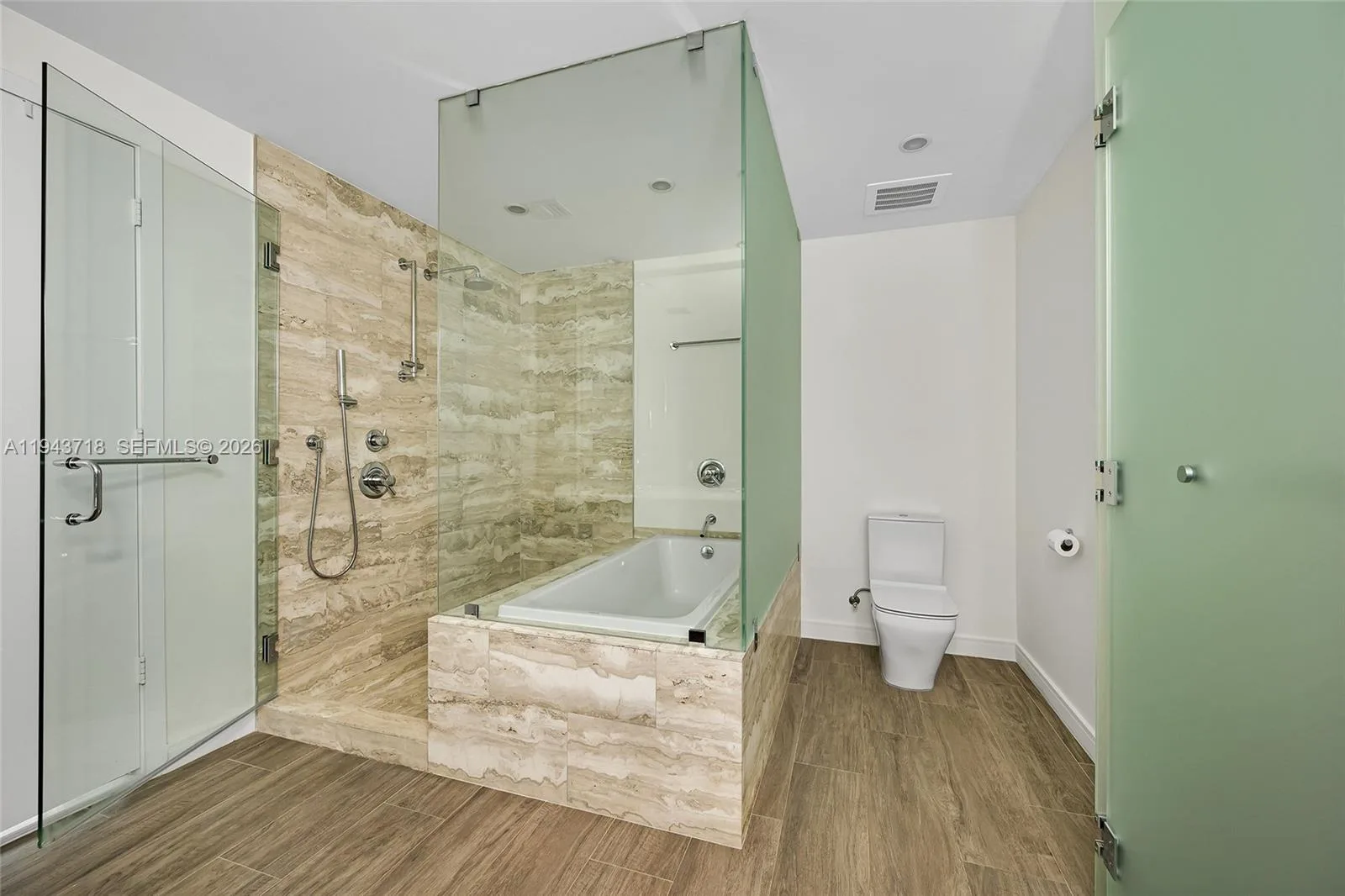 2900 NE 7th Ave # 1604, Miami, FL 33137 photo 10