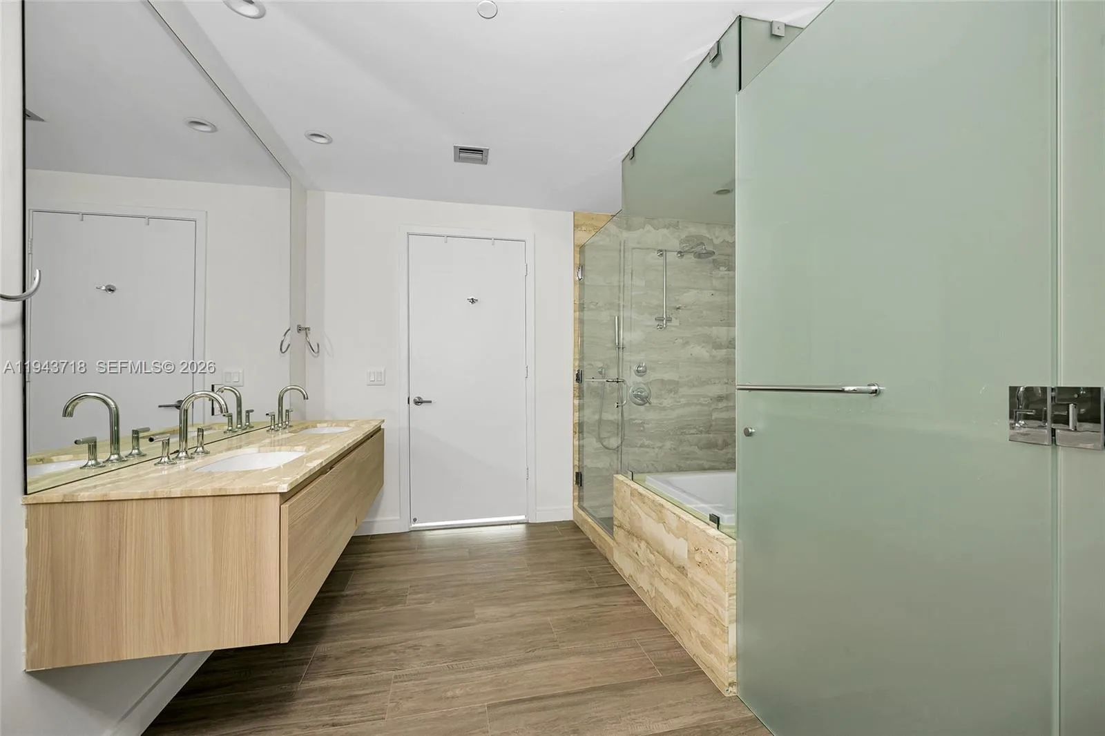 2900 NE 7th Ave # 1604, Miami, FL 33137 photo 11