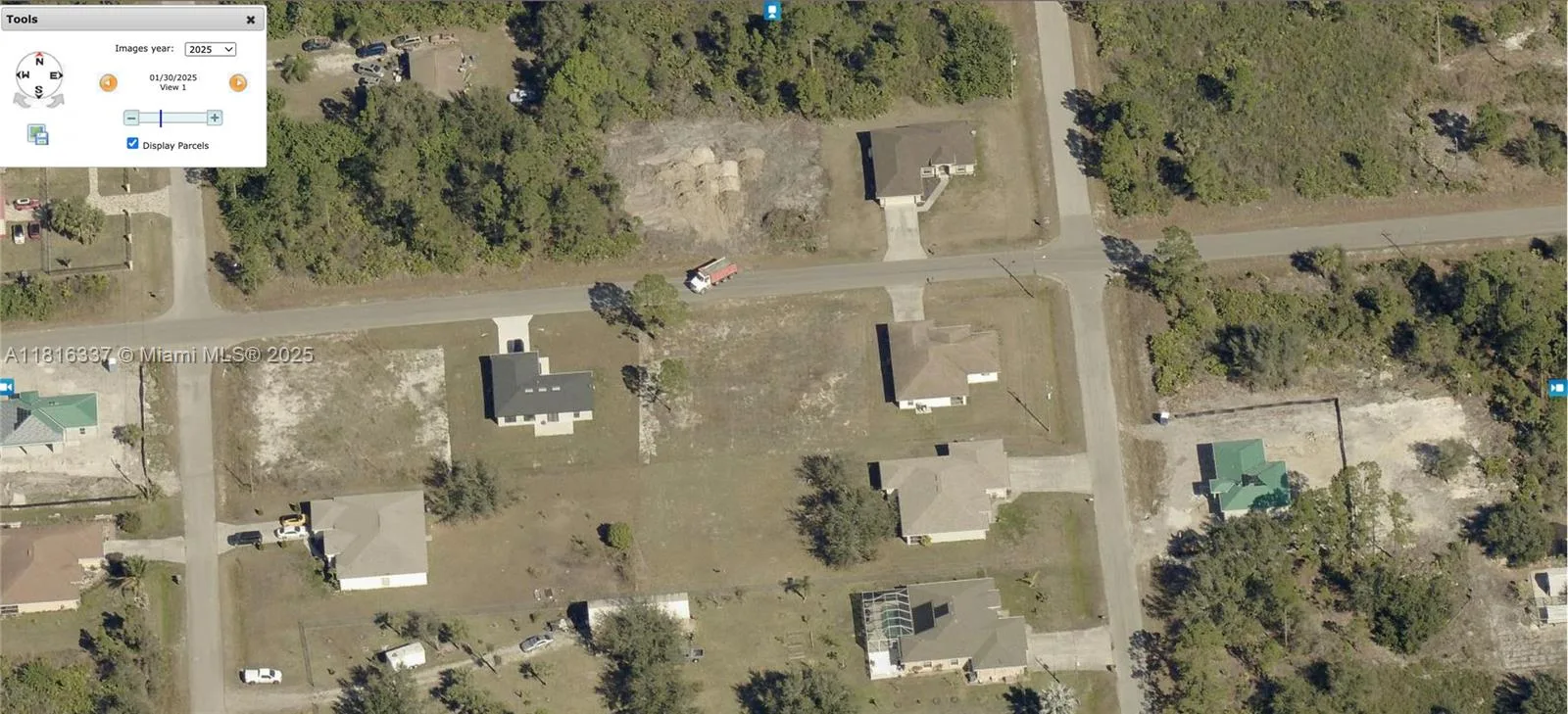 12 W 8TH ST, Lehigh Acres, FL 33972 photo 3
