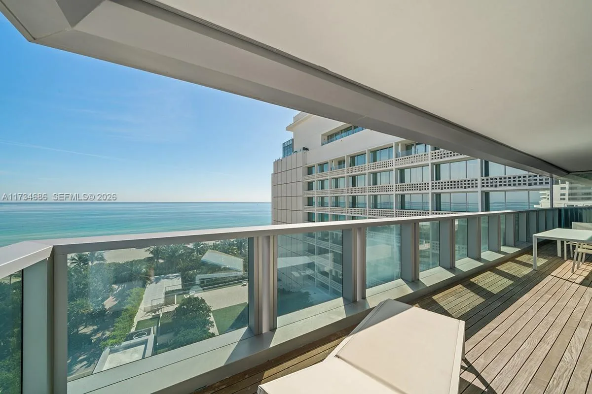 2901 Collins Ave # 1001, Miami Beach, FL 33140