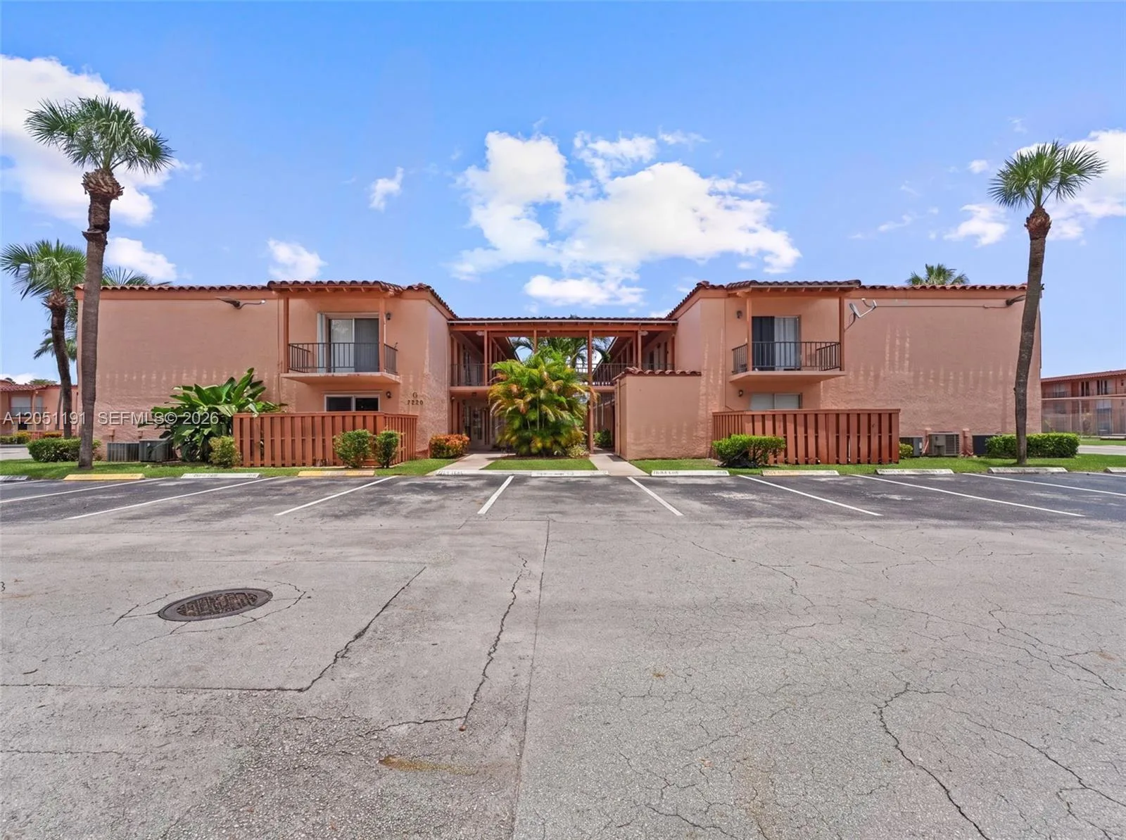 7220 Fairway Dr # G3, Miami Lakes, FL 33014