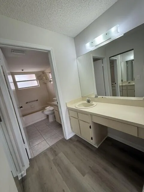 3031 Holiday Springs Boulevard # 202-7, Margate, FL 33063 photo 8
