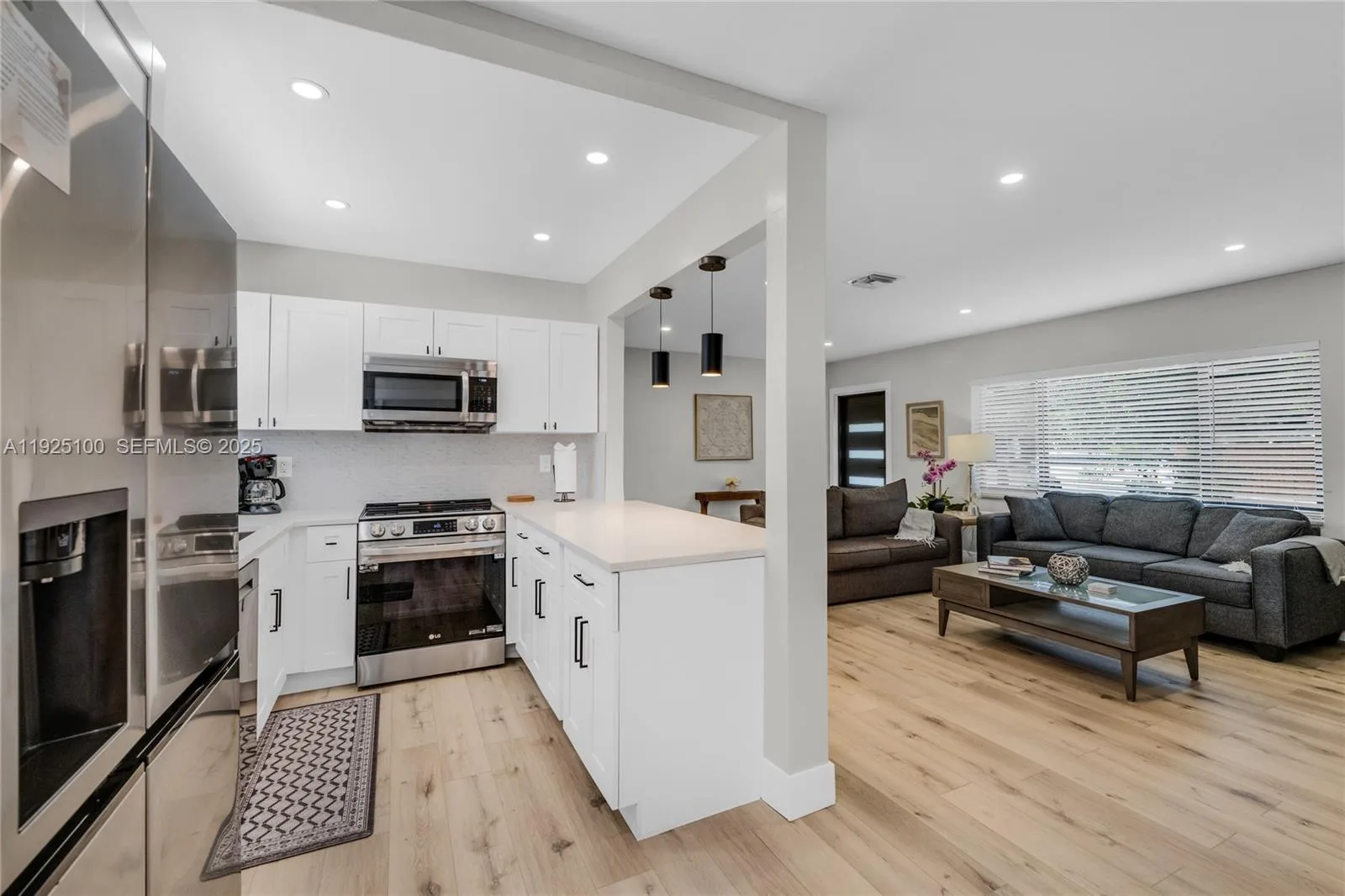 1204 NE 7th St, Pompano Beach, FL 33060 photo 12