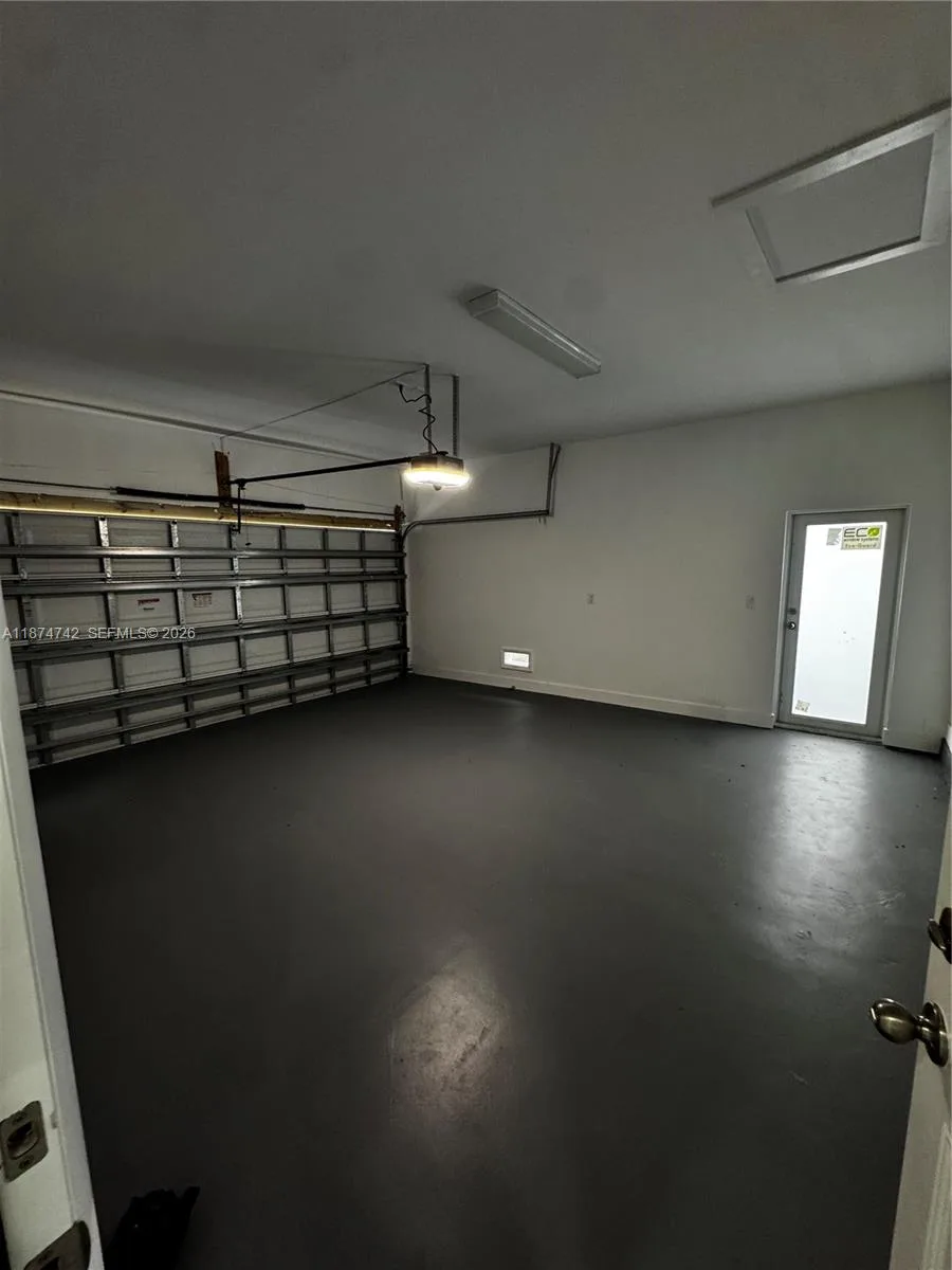 2541 NW 9th St, Fort Lauderdale, FL 33311 photo 3
