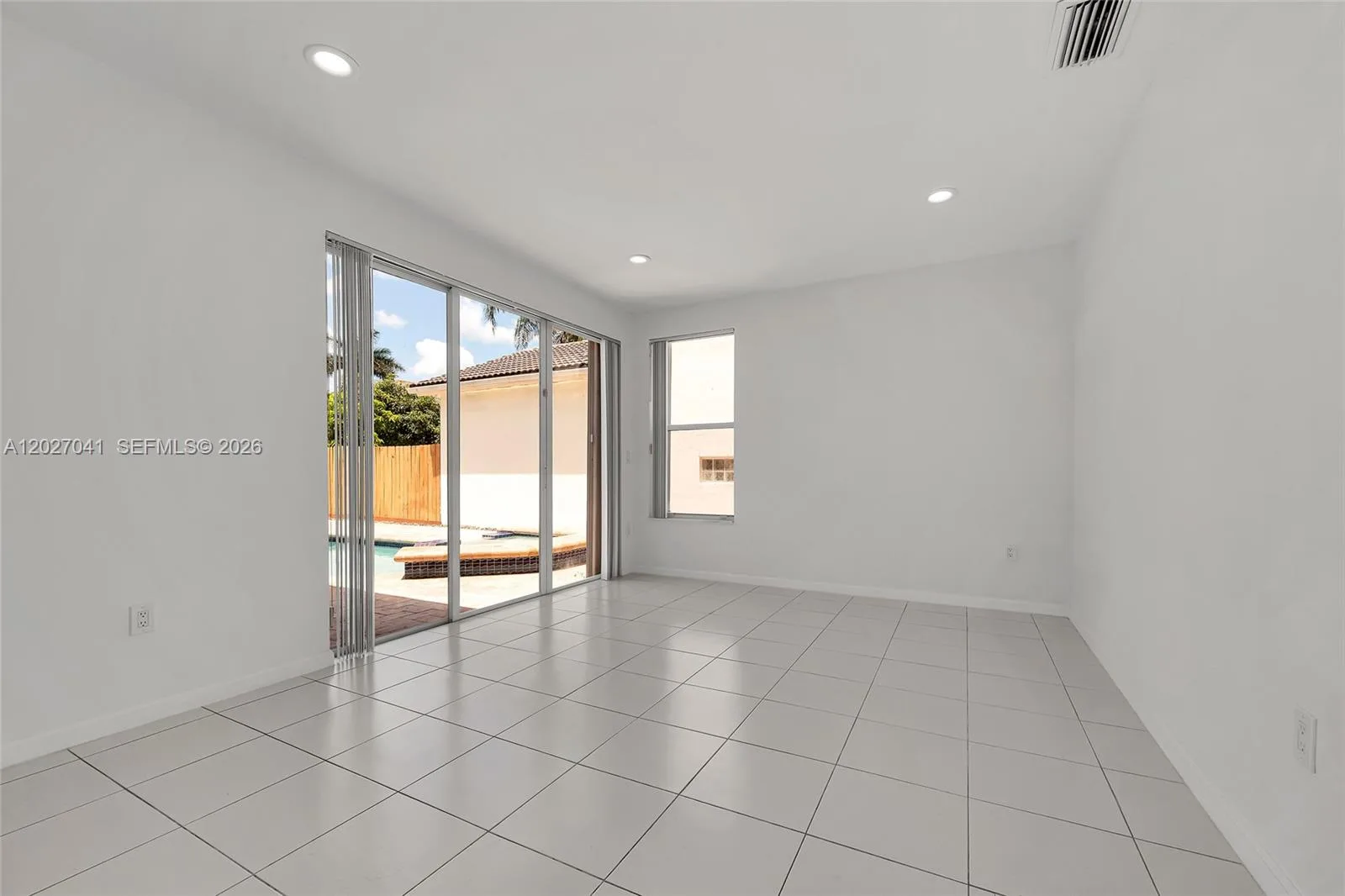 15558 SW 112th Dr, Miami, FL 33196 photo 11