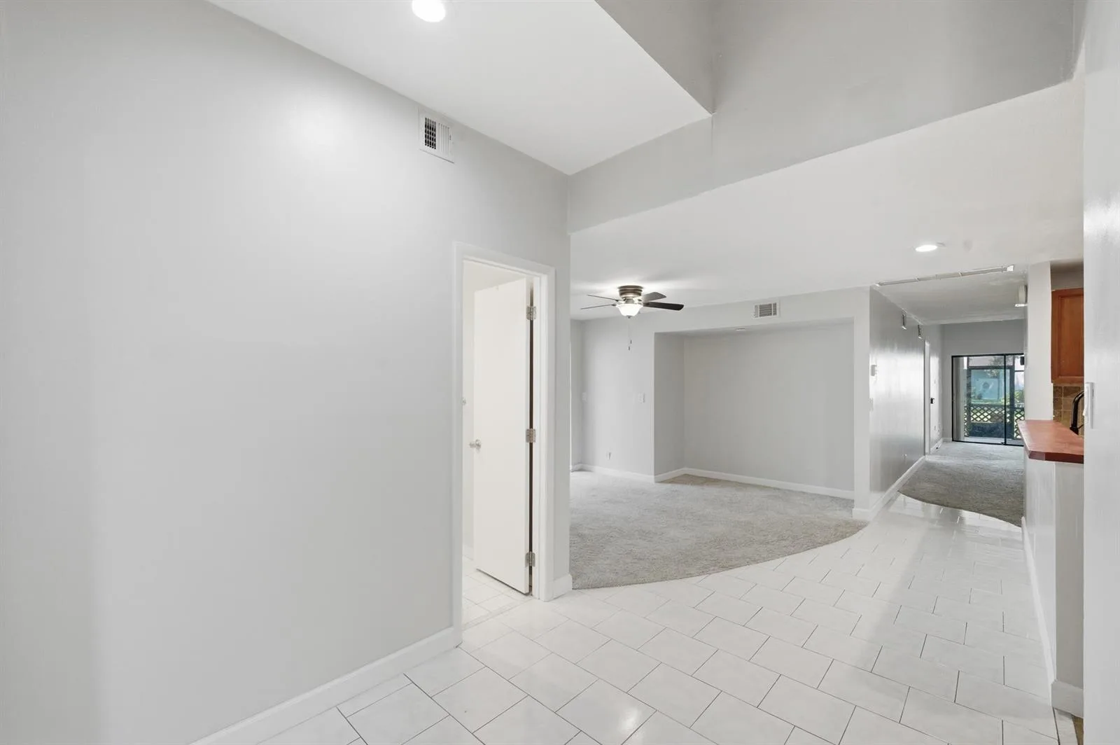 1097 NW 98th Terrace # 110, Pembroke Pines, FL 33024 photo 2