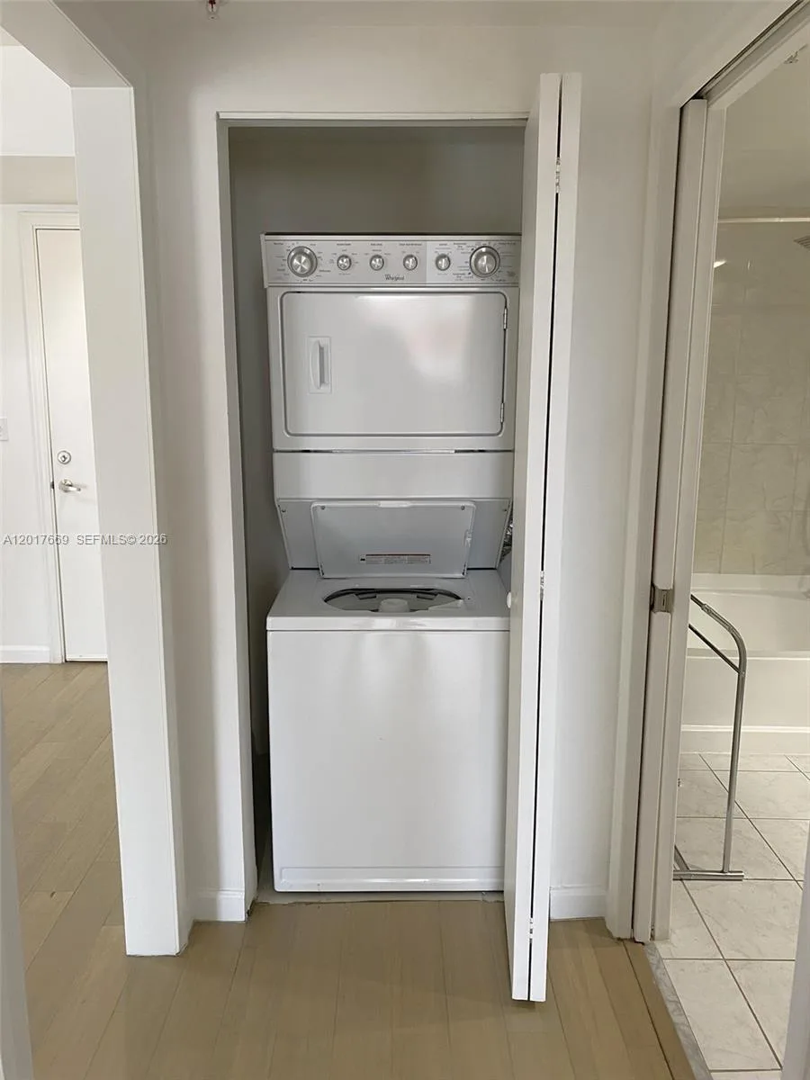 18800 NE 29th Ave # 1028, Aventura, FL 33180 photo 12