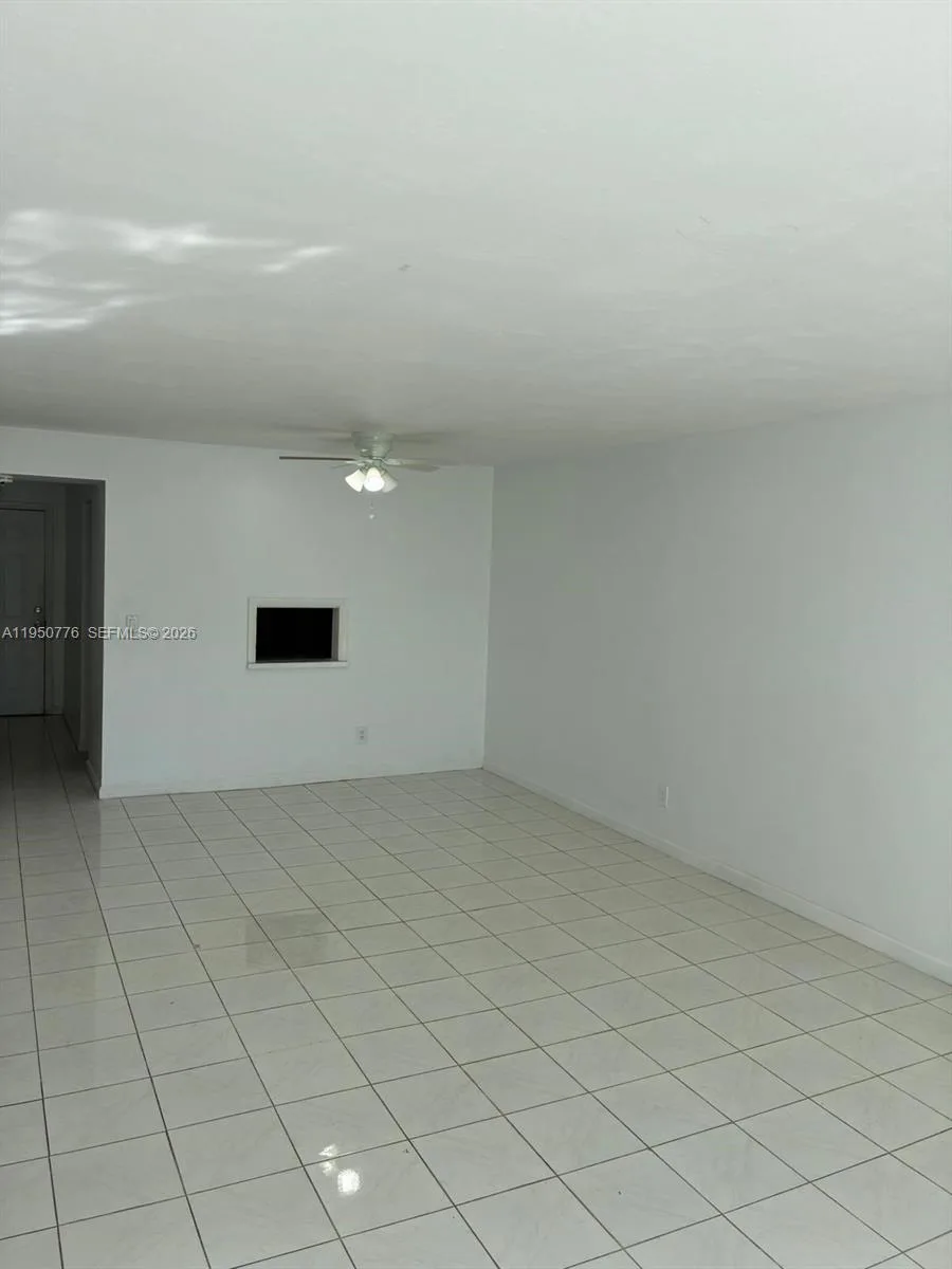 1450 NE 191st St # 205, Miami, FL 33179 photo 3
