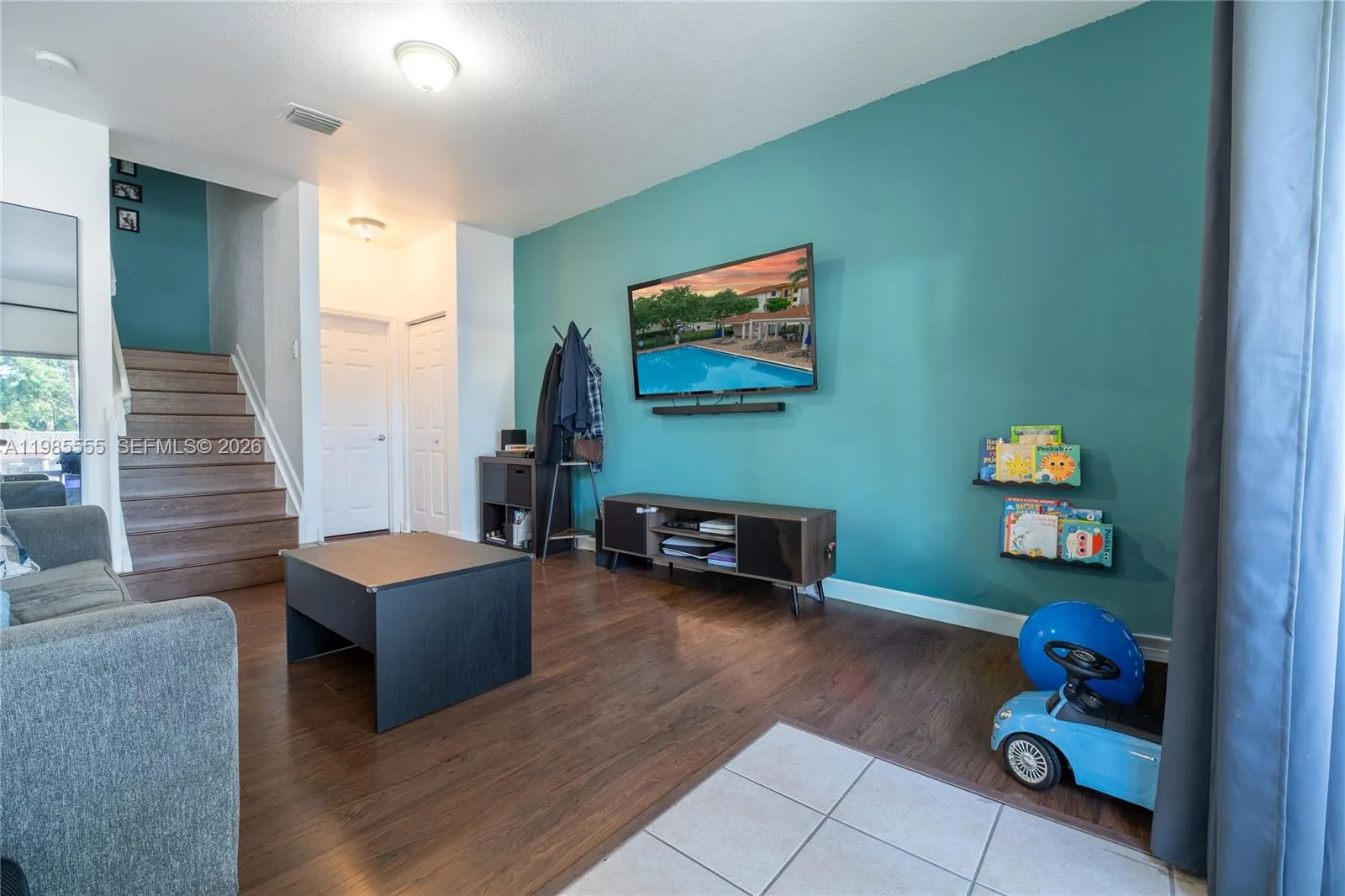 3624 NW 29th Pl, Lauderdale Lakes, FL 33311 photo 12