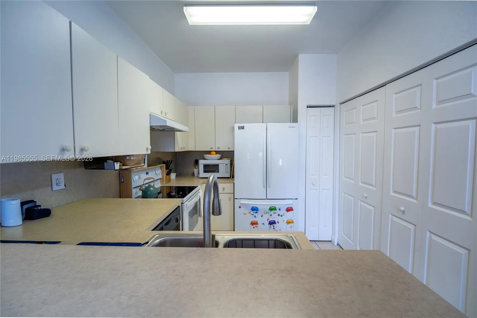 3624 NW 29th Pl, Lauderdale Lakes, FL 33311 photo 8