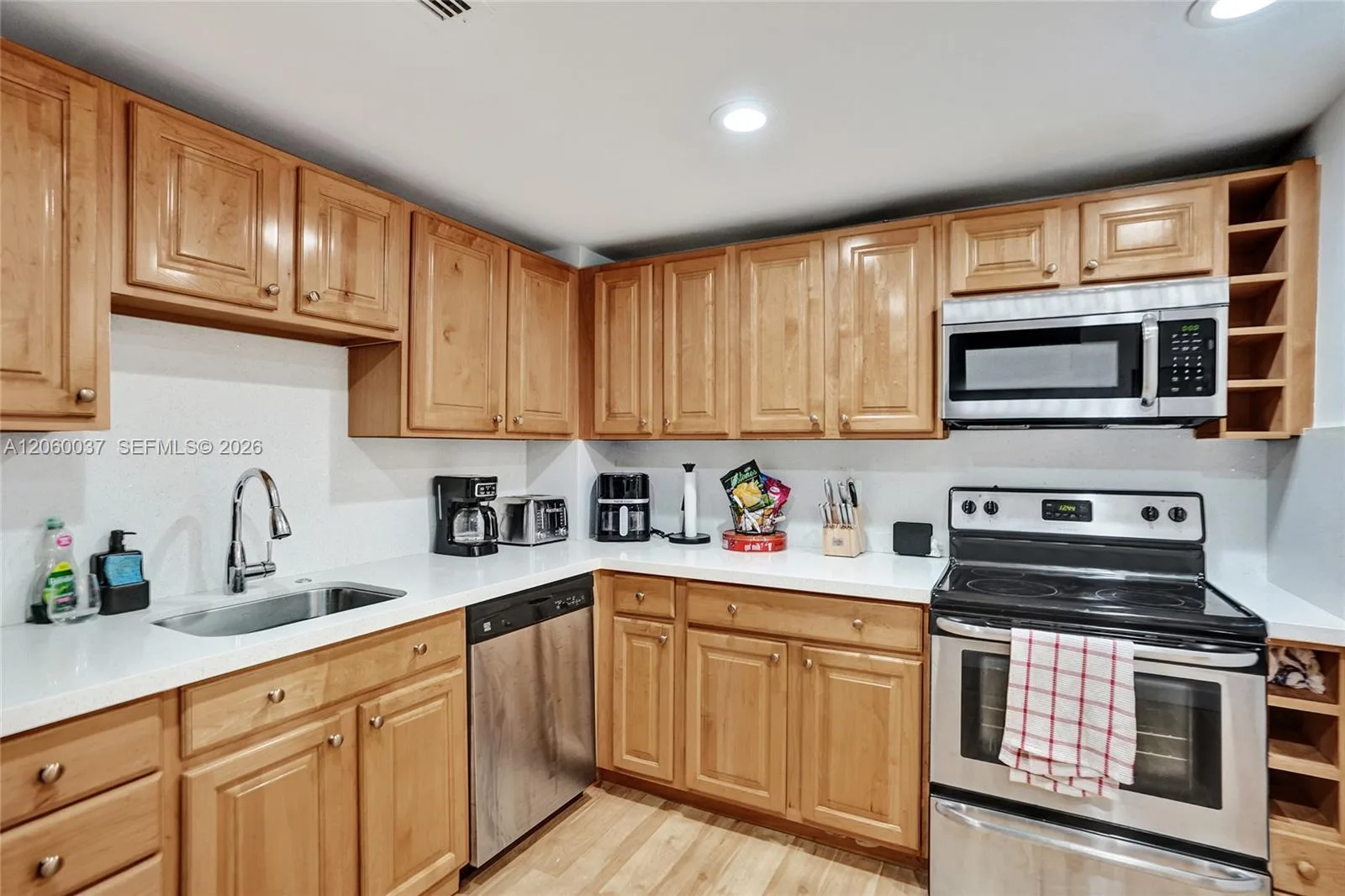 401 Golden Isles Dr # 302, Hallandale Beach, FL 33009 photo 8