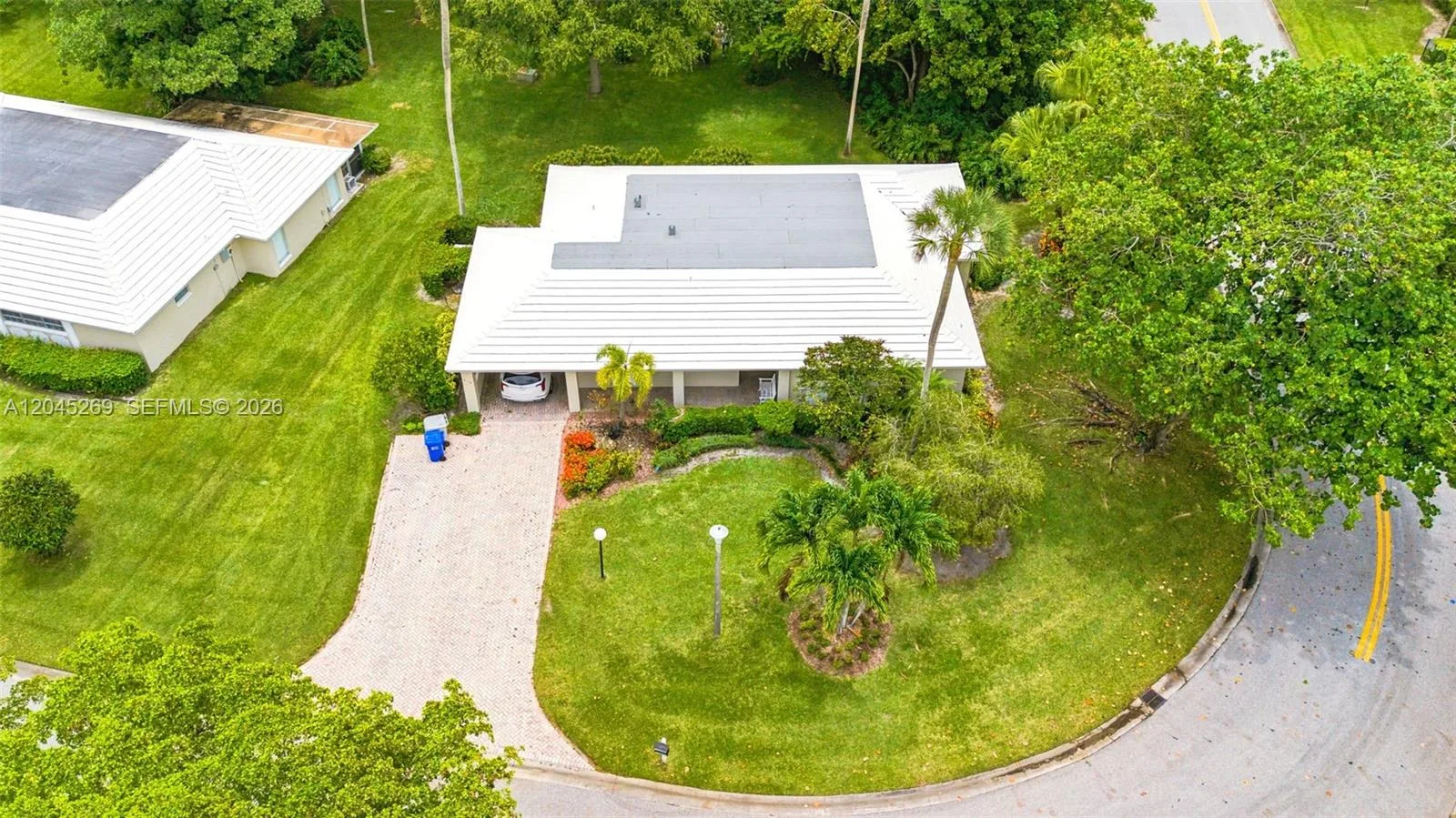 908 Cypress Ter # V57, Pompano Beach, FL 33069 photo 7
