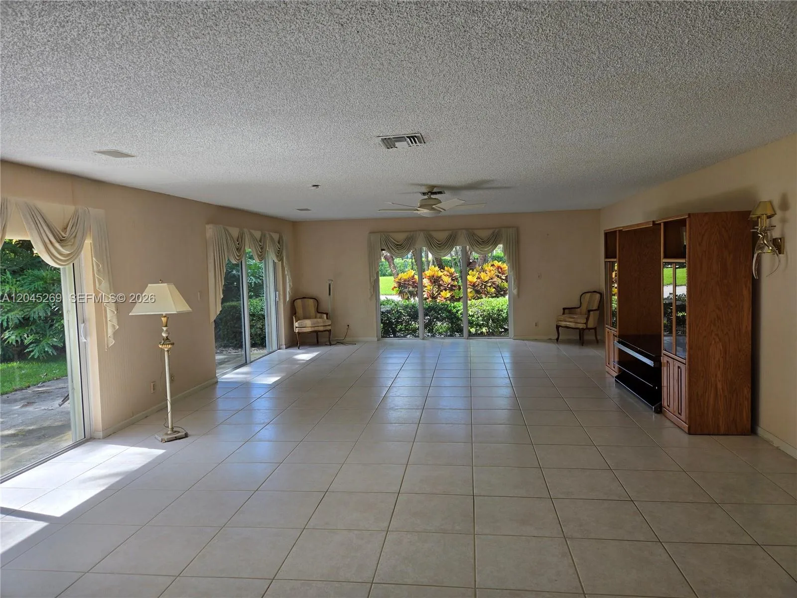 908 Cypress Ter # V57, Pompano Beach, FL 33069 photo 8