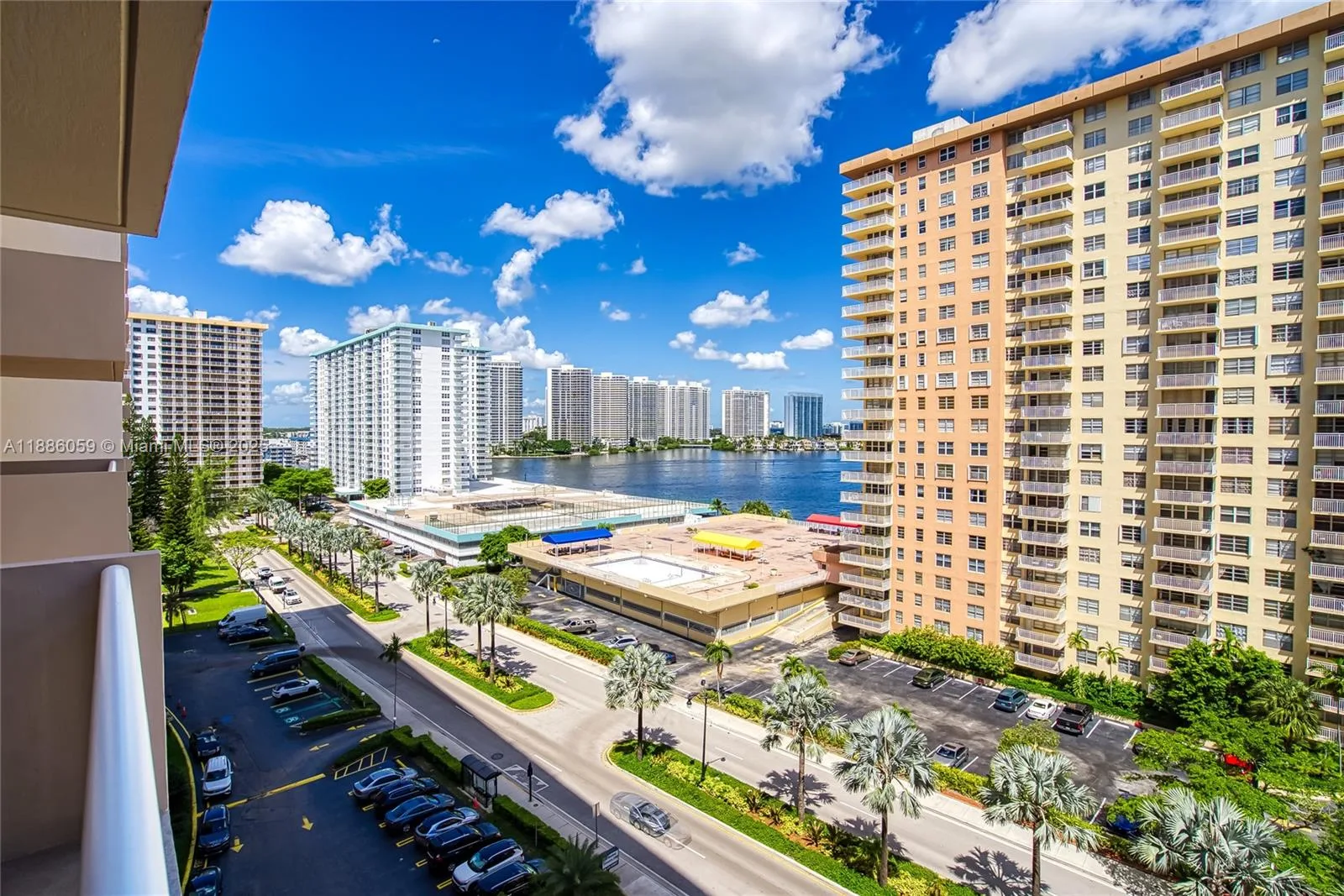 250 174th St # 1008, Sunny Isles Beach, FL 33160 photo 8