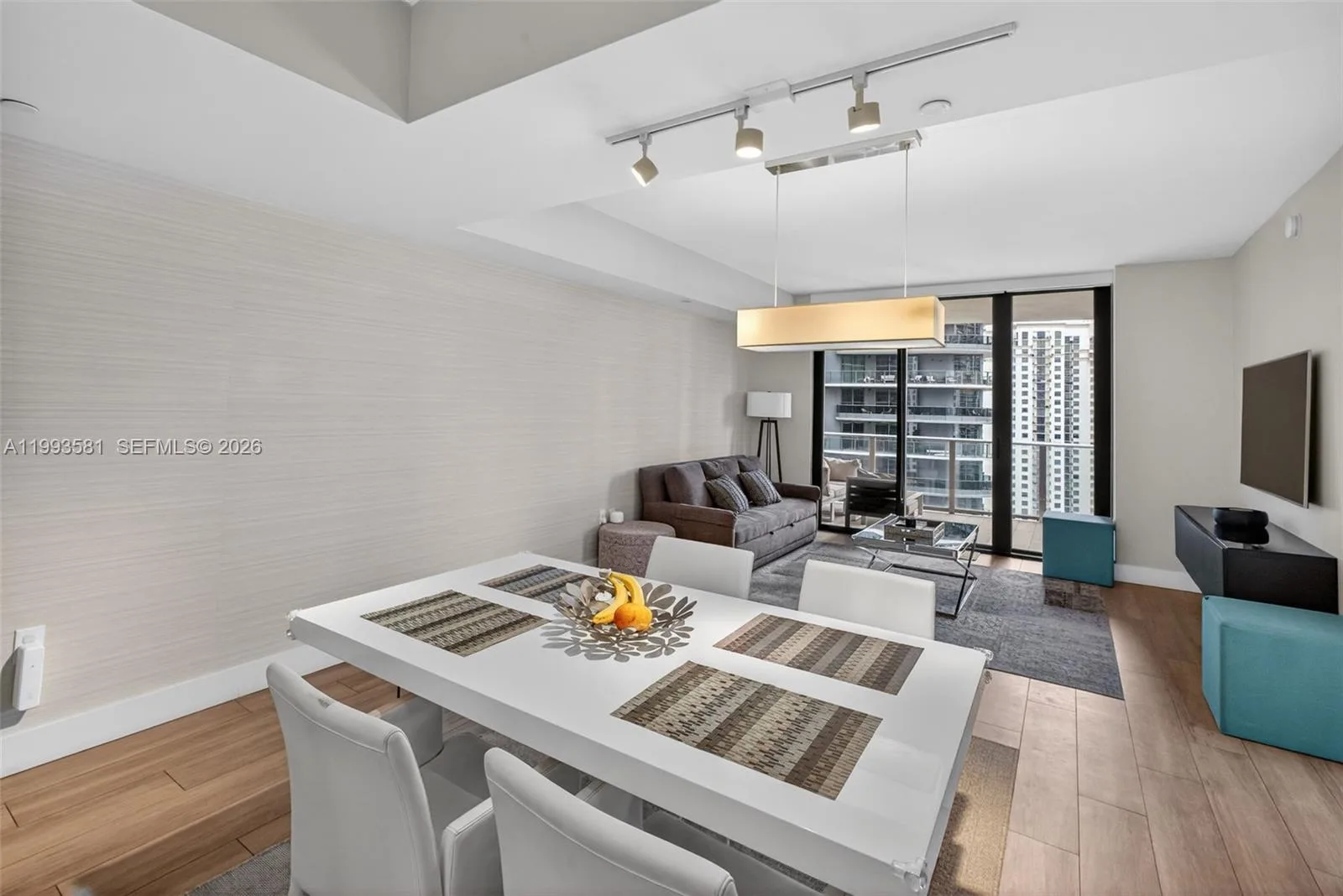 1010 Brickell Ave # 2611, Miami, FL 33131