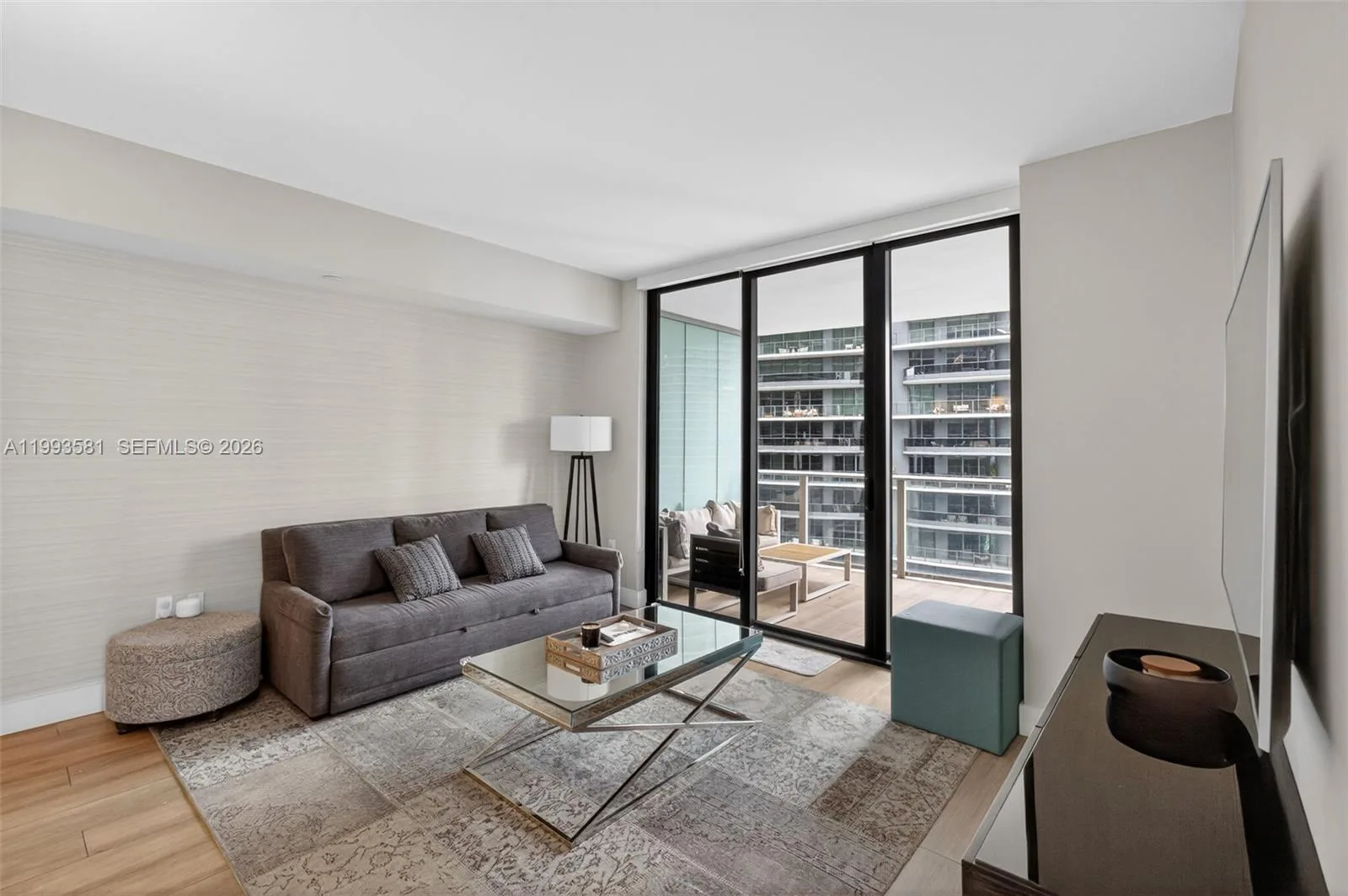 1010 Brickell Ave # 2611, Miami, FL 33131 photo 3
