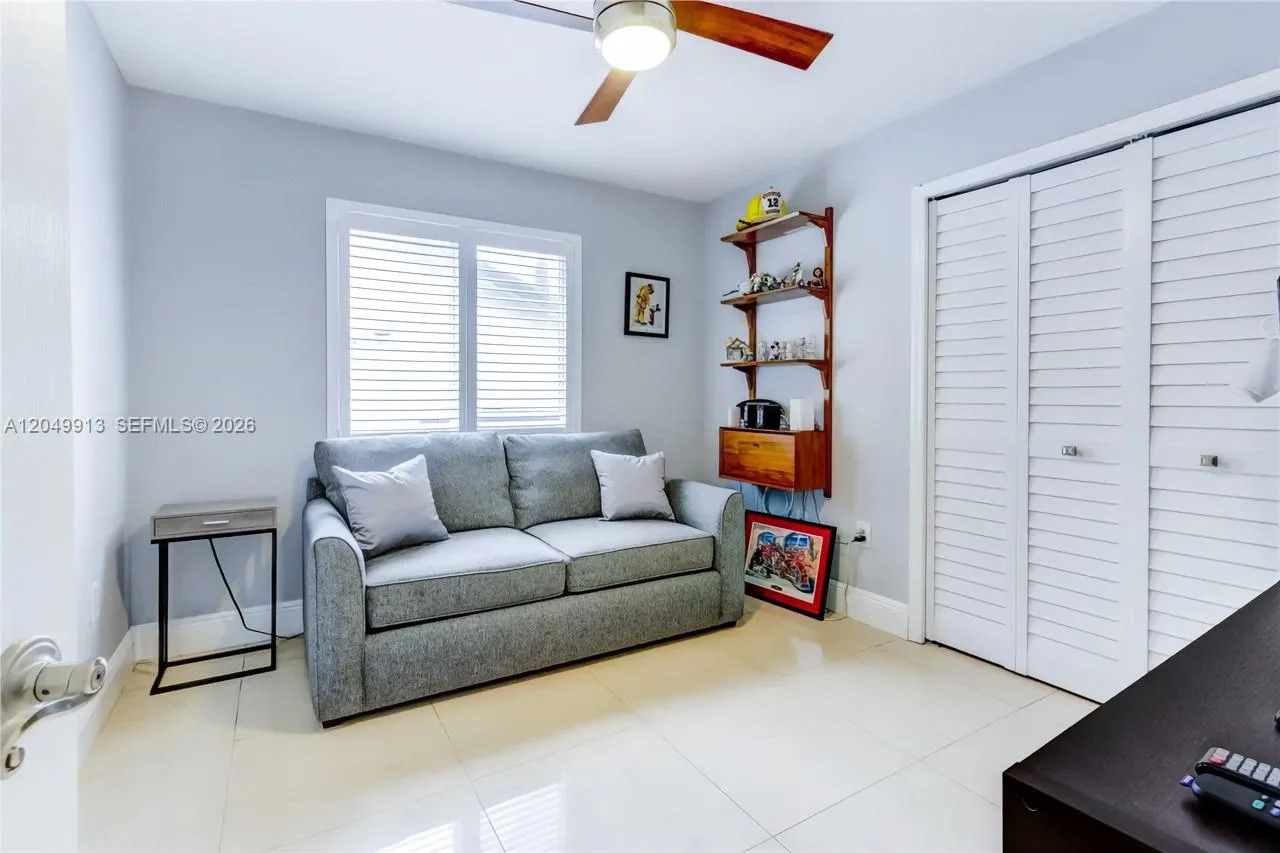 15241 NW 89th Ave, Miami Lakes, FL 33018 photo 7