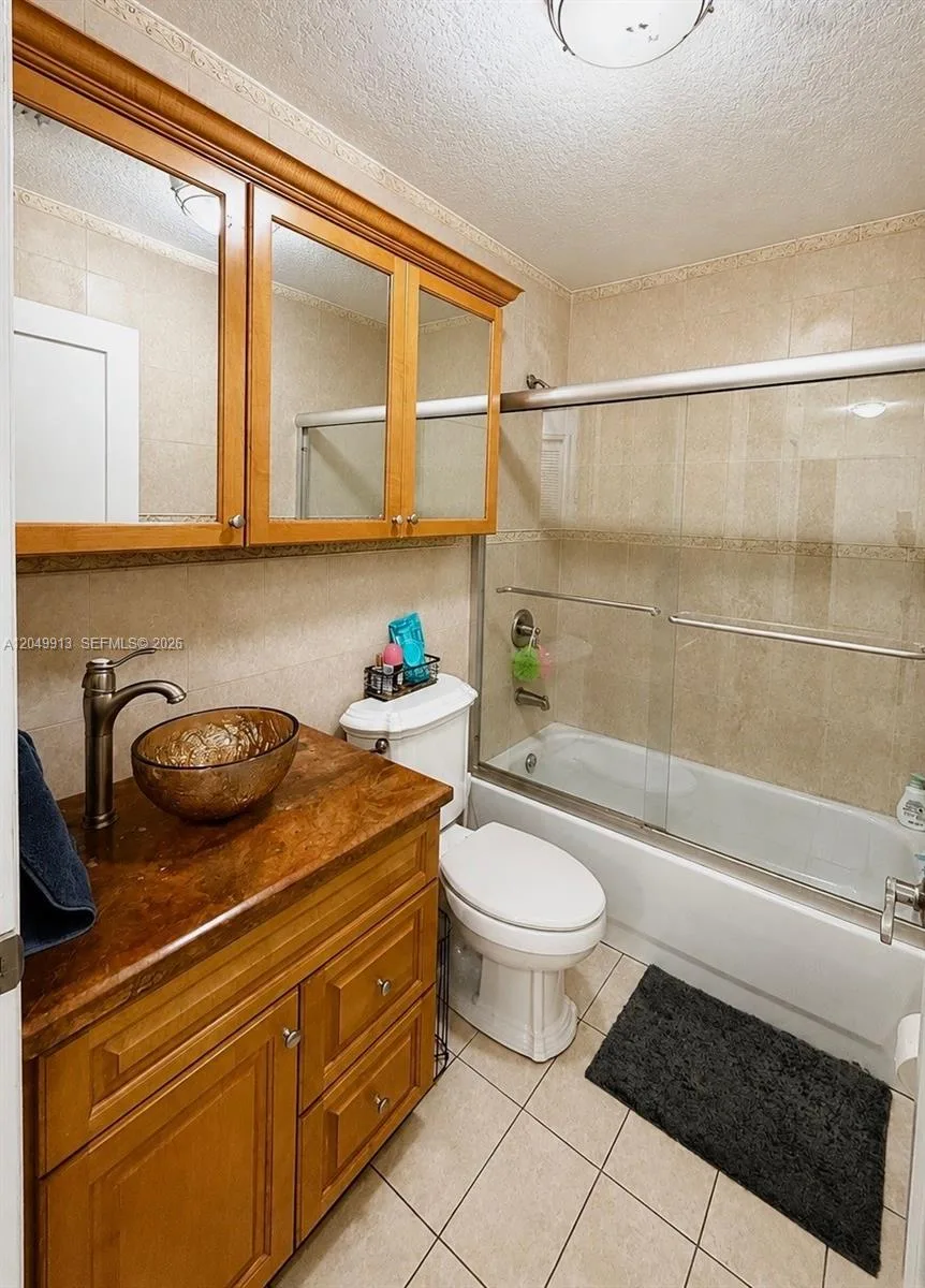 15241 NW 89th Ave, Miami Lakes, FL 33018 photo 8