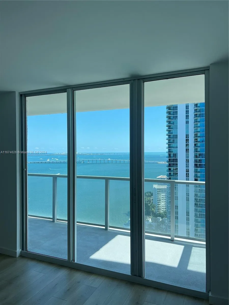 1155 Brickell Bay Dr # 3205, Miami, FL 33131 photo 2