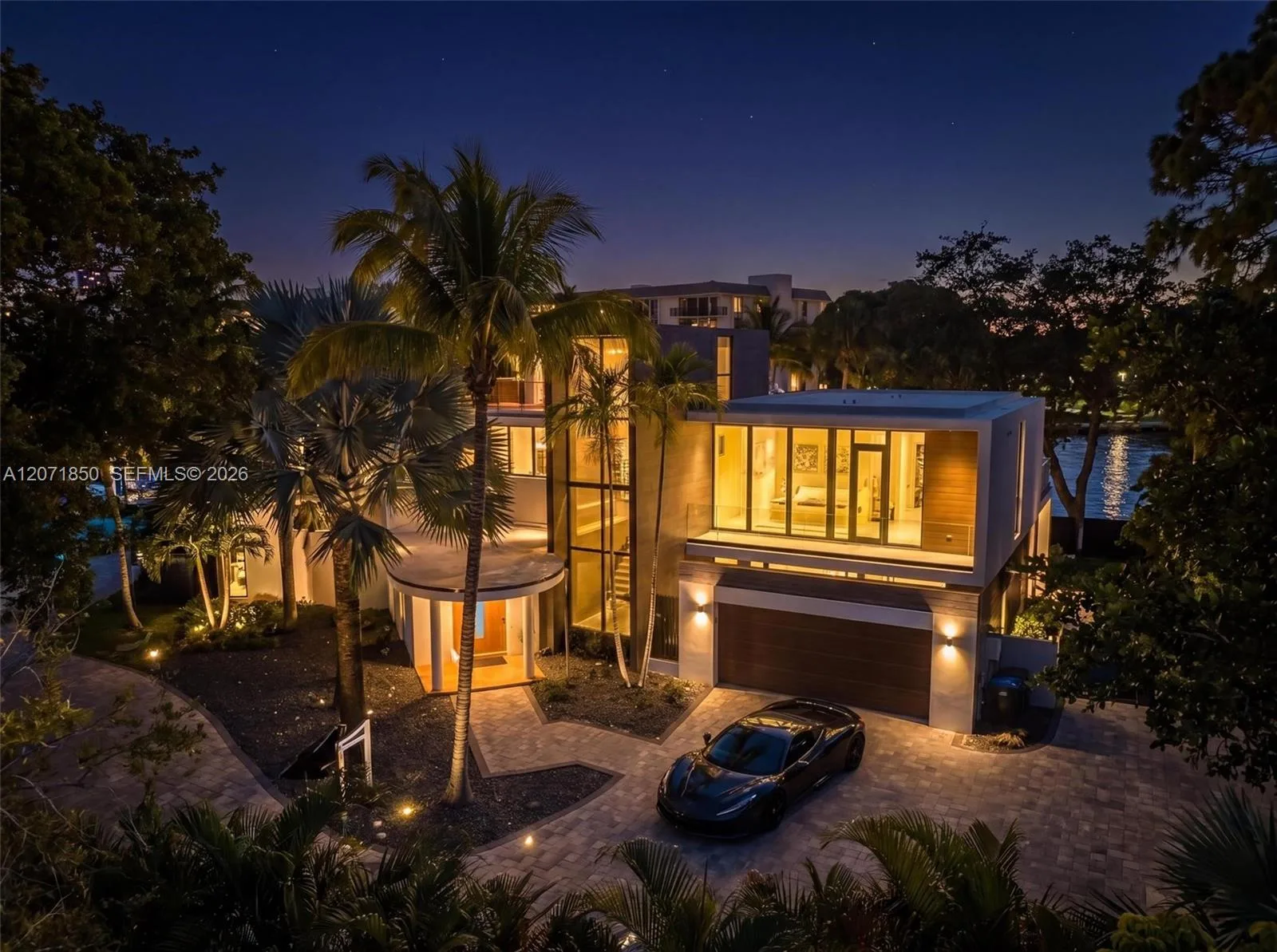 1030 SW 14th Ter, Fort Lauderdale, FL 33312
