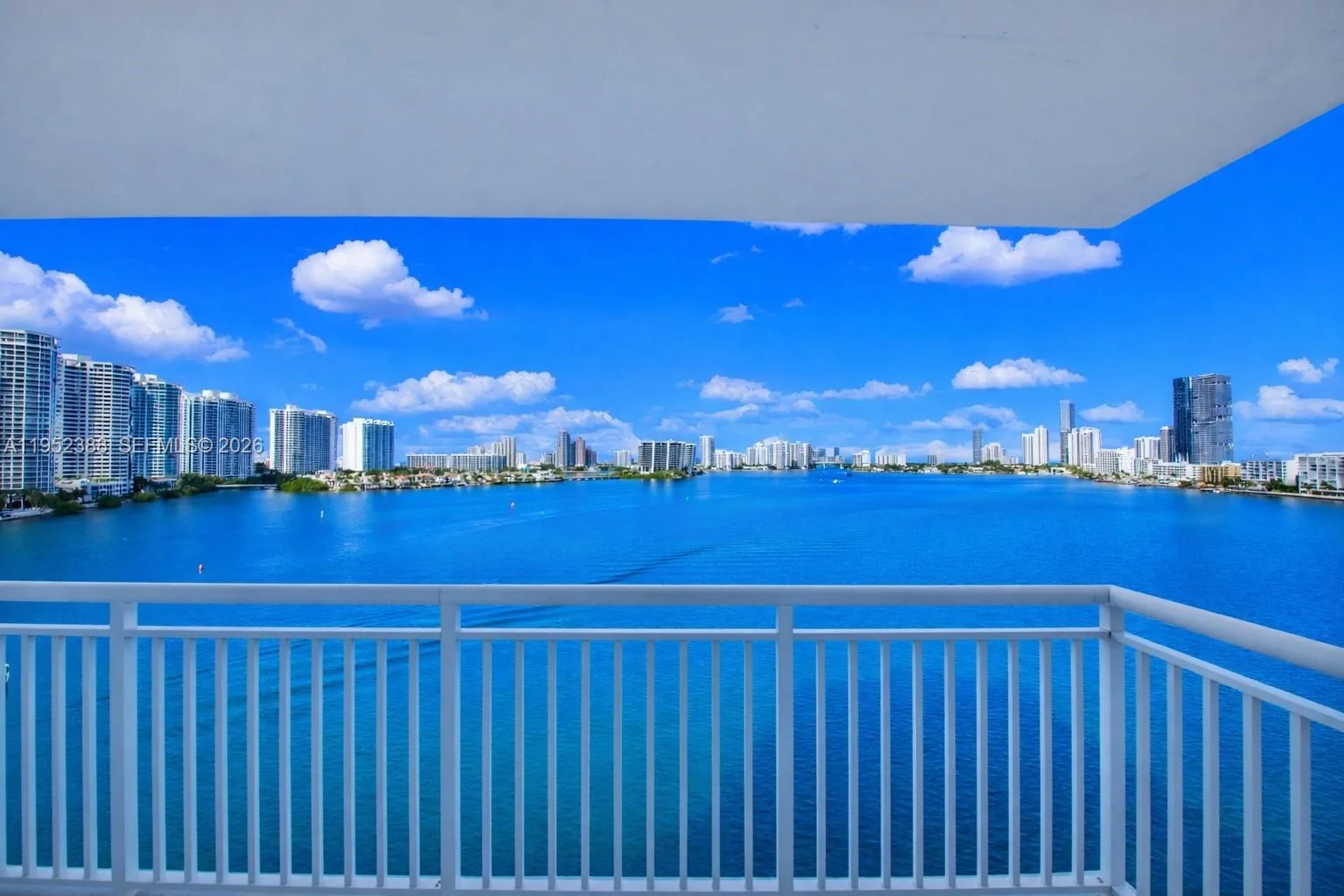 301 174th St # 1018, Sunny Isles Beach, FL 33160 photo 12