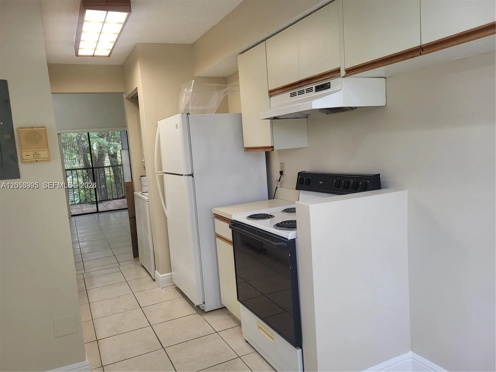 9843 SW 138th Ave # EA2R, Miami, FL 33186 photo 5
