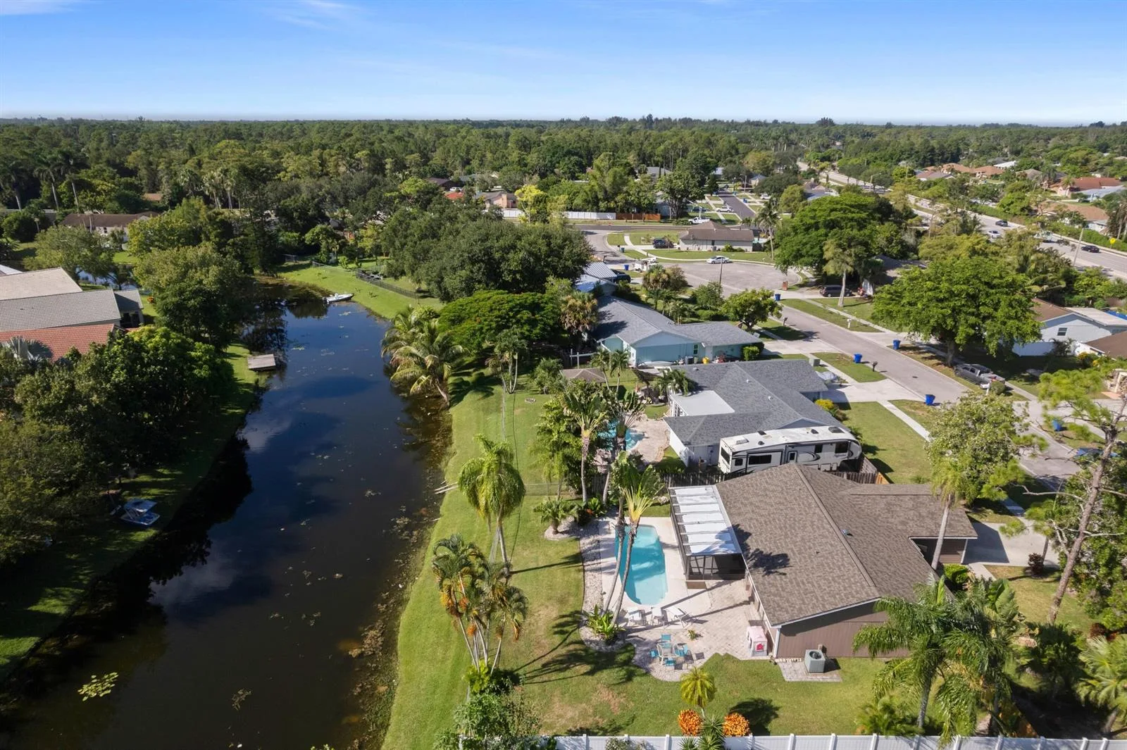 108 Cambridge Lane, Royal Palm Beach, FL 33411 photo 5