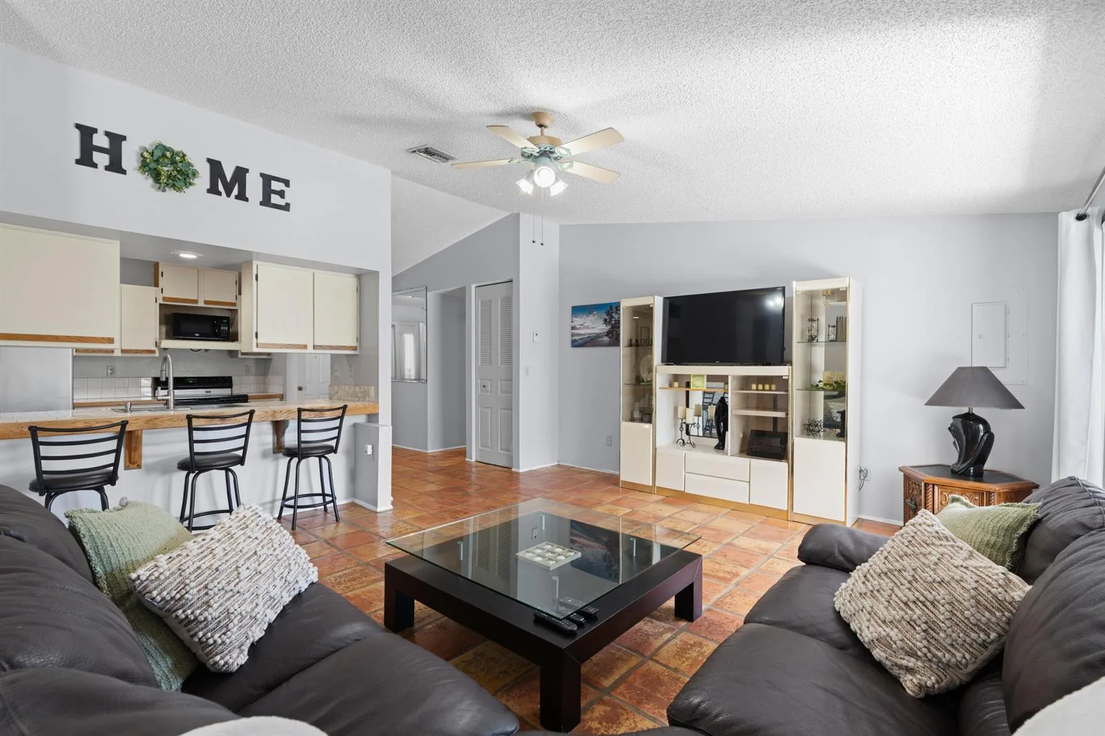 108 Cambridge Lane, Royal Palm Beach, FL 33411 photo 9