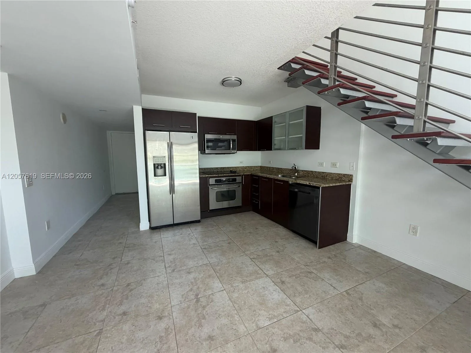 41 SE 5th St # 404, Miami, FL 33131 photo 6